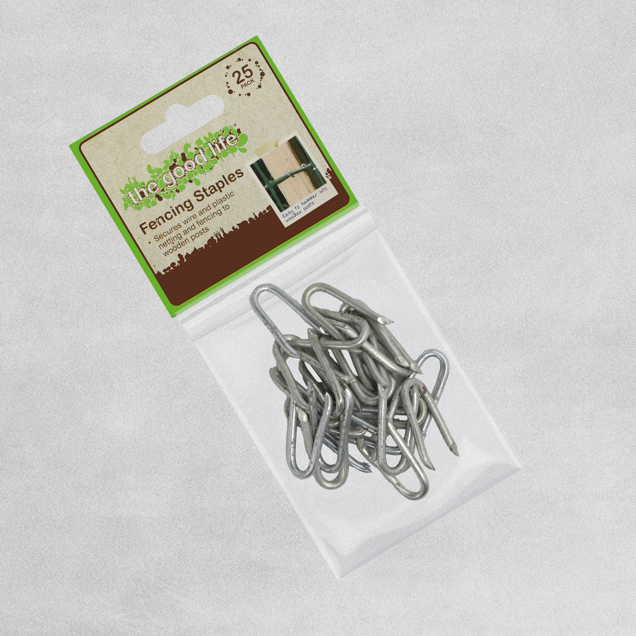 The Good Life Fencing Staples 40mm  x 25 pack