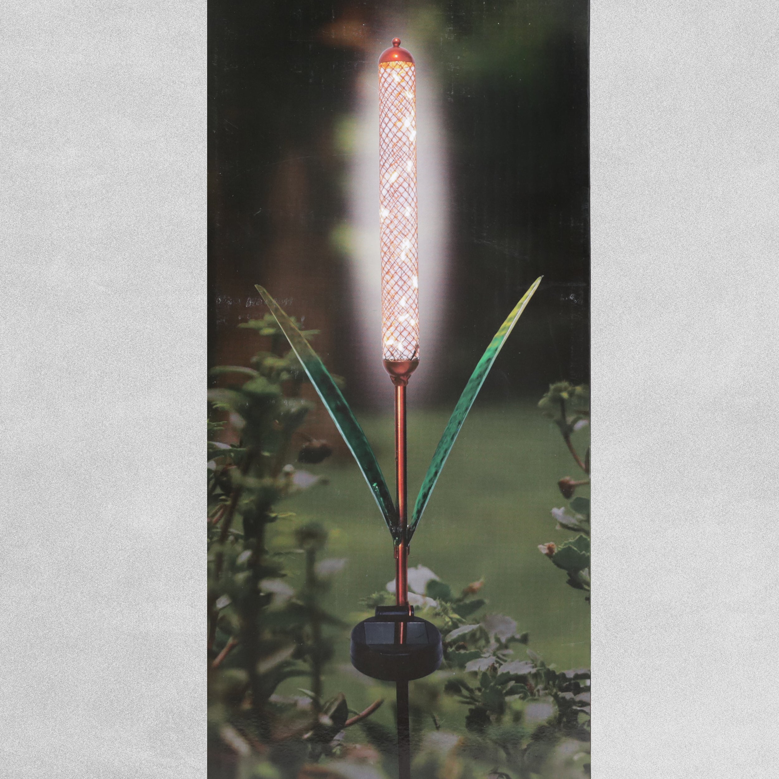 EZ Solar LED Solar Light In Reed Design, With Twilight Sensor, 20 x Warm White LEDs