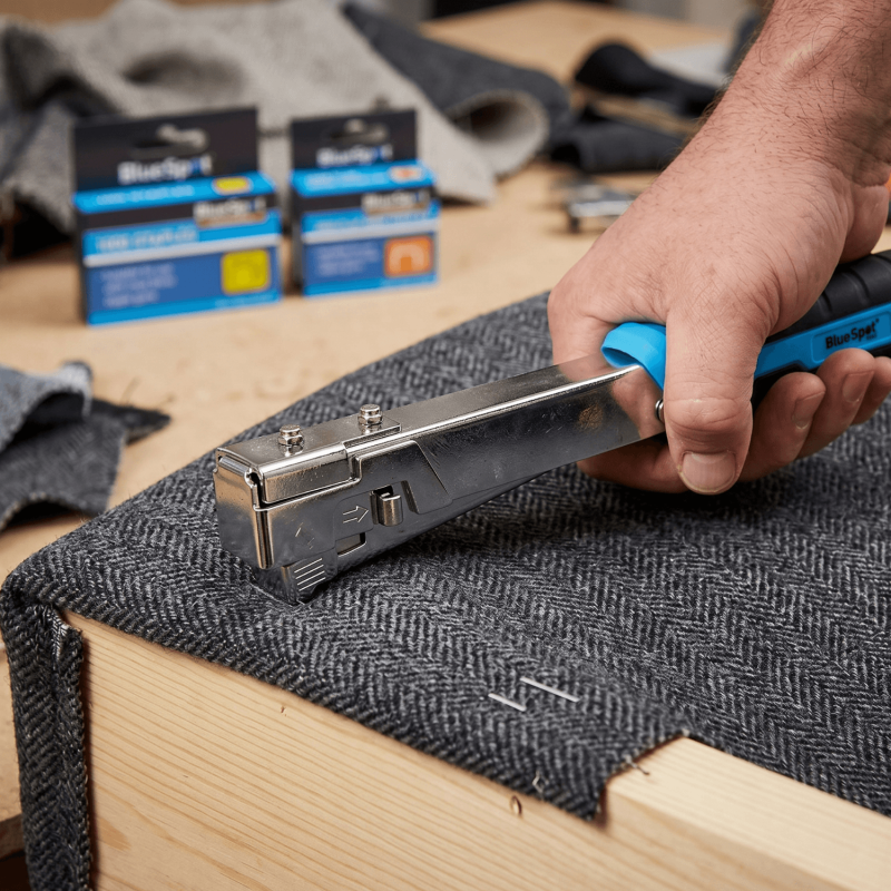 Blue Spot Heavy Duty Soft Grip Hammer Tacker