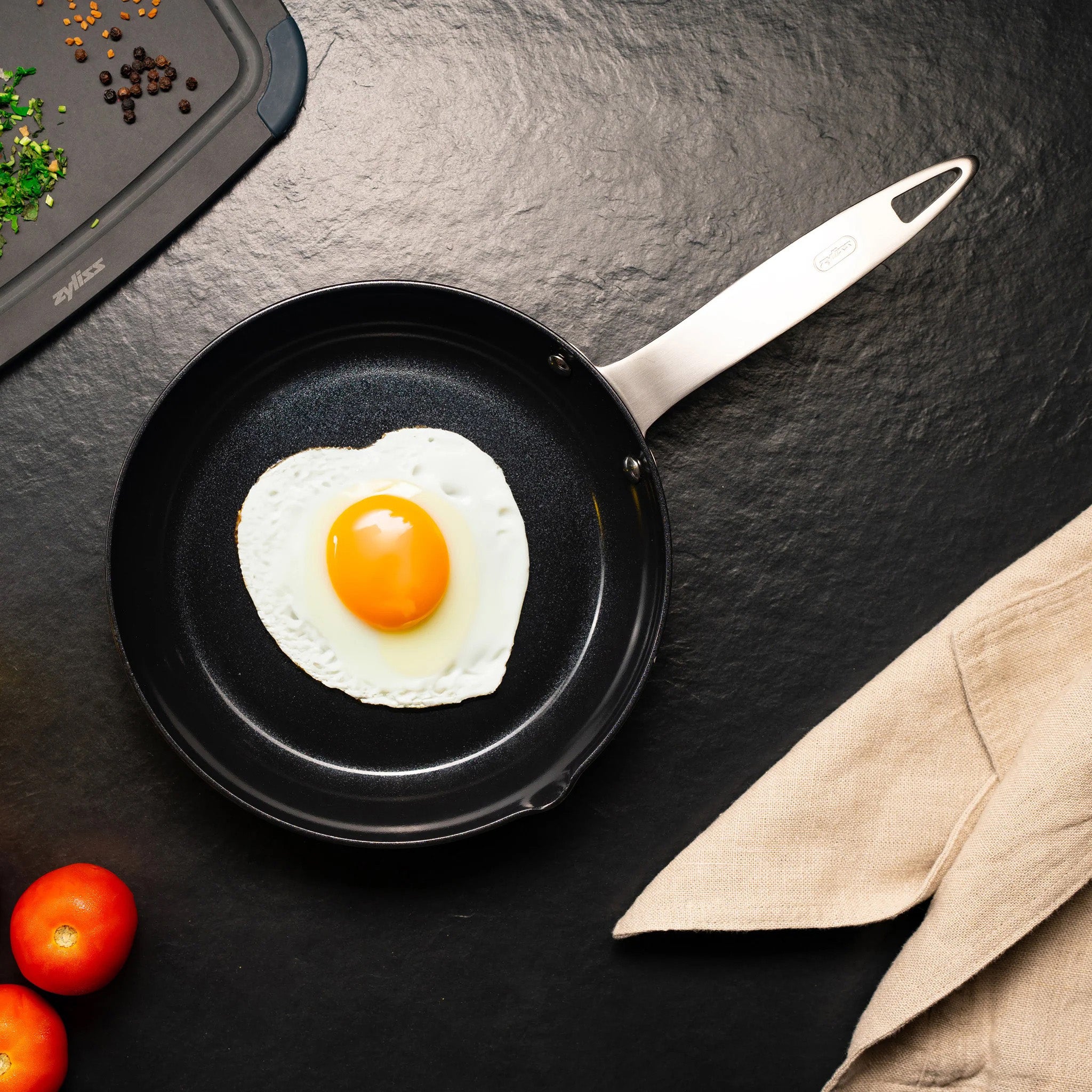 Zyliss Ultimate Pro Non-Stick Frying Pan 20cm Black