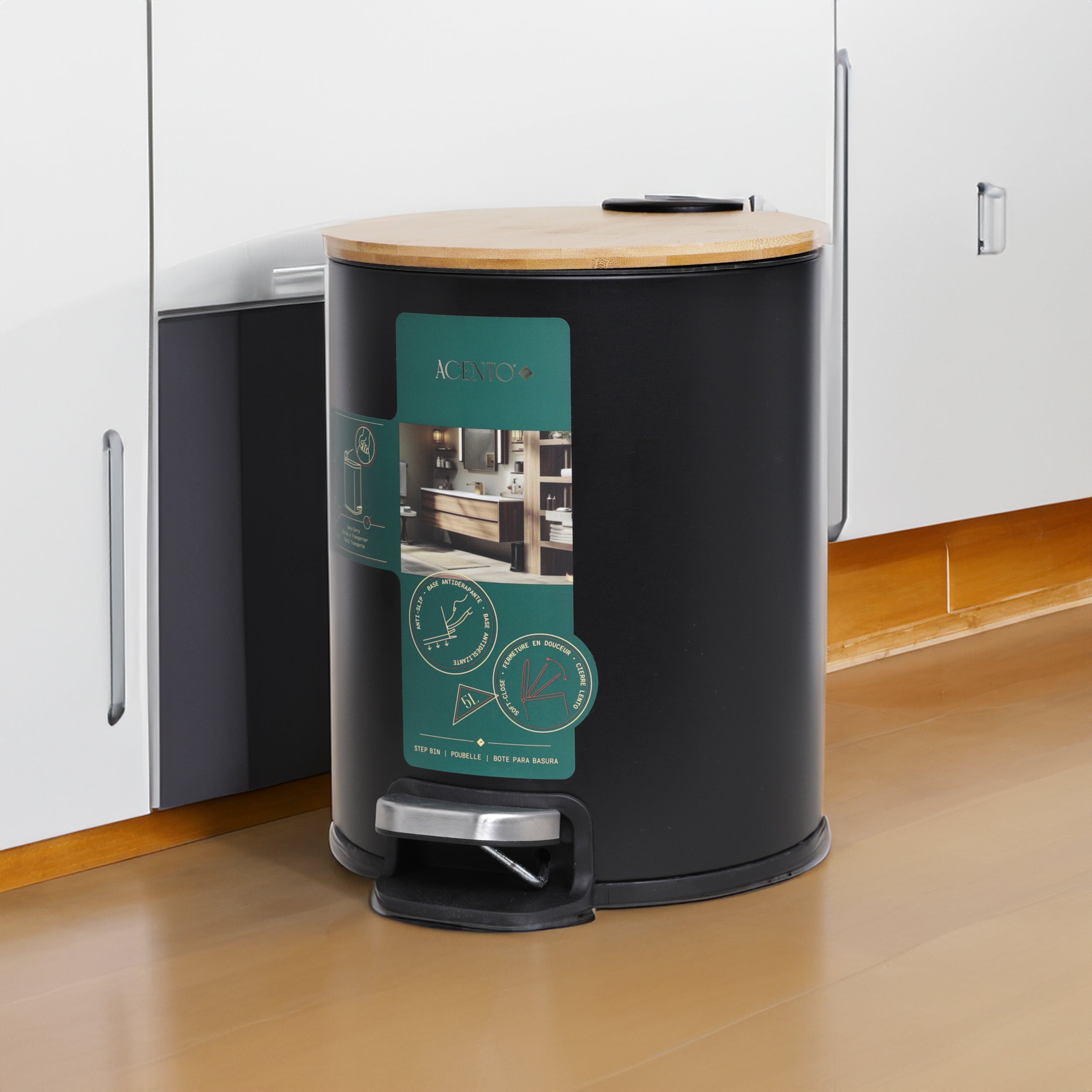 MooreField Soft Close Step Bin - round with wooden top