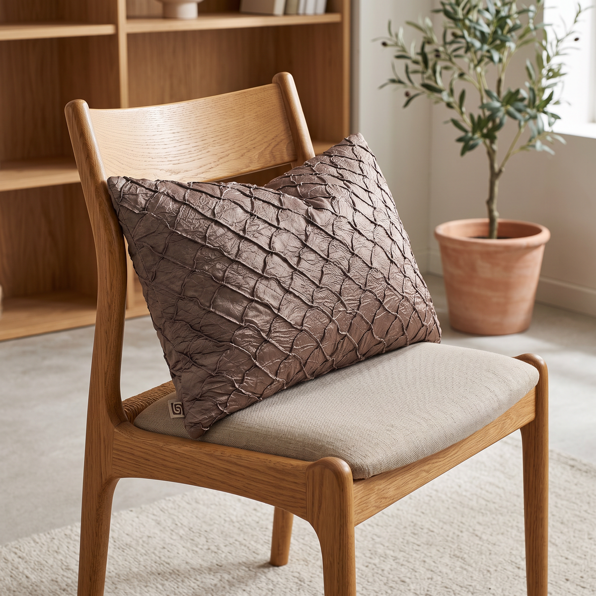 LD Polysilk Cushion Cover 50 x 35 cm Chocolate