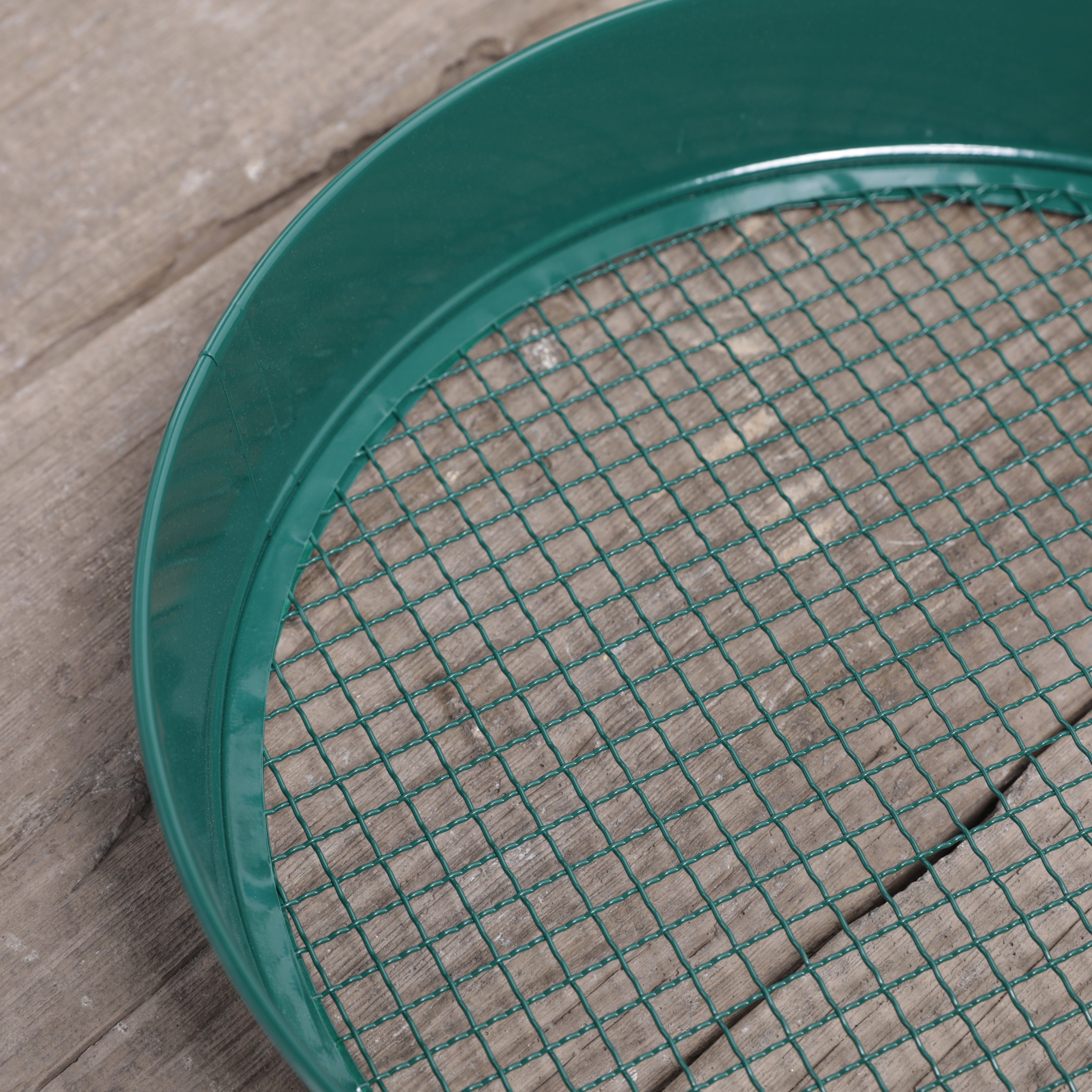Town & Country Steel Garden Sieve - Various Sizes Available
