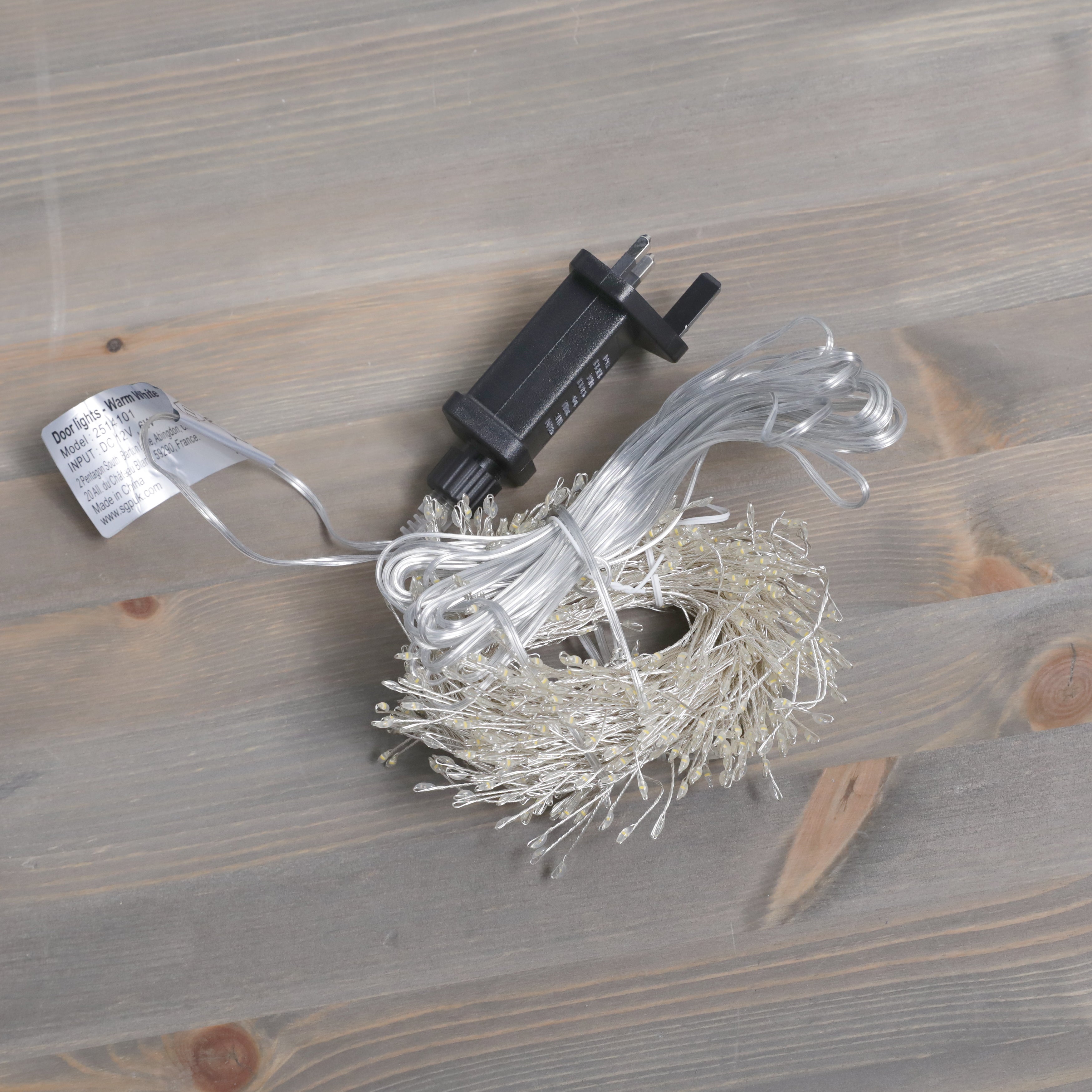 Three Kings 880 LED Door Cluster Lights - Warm White