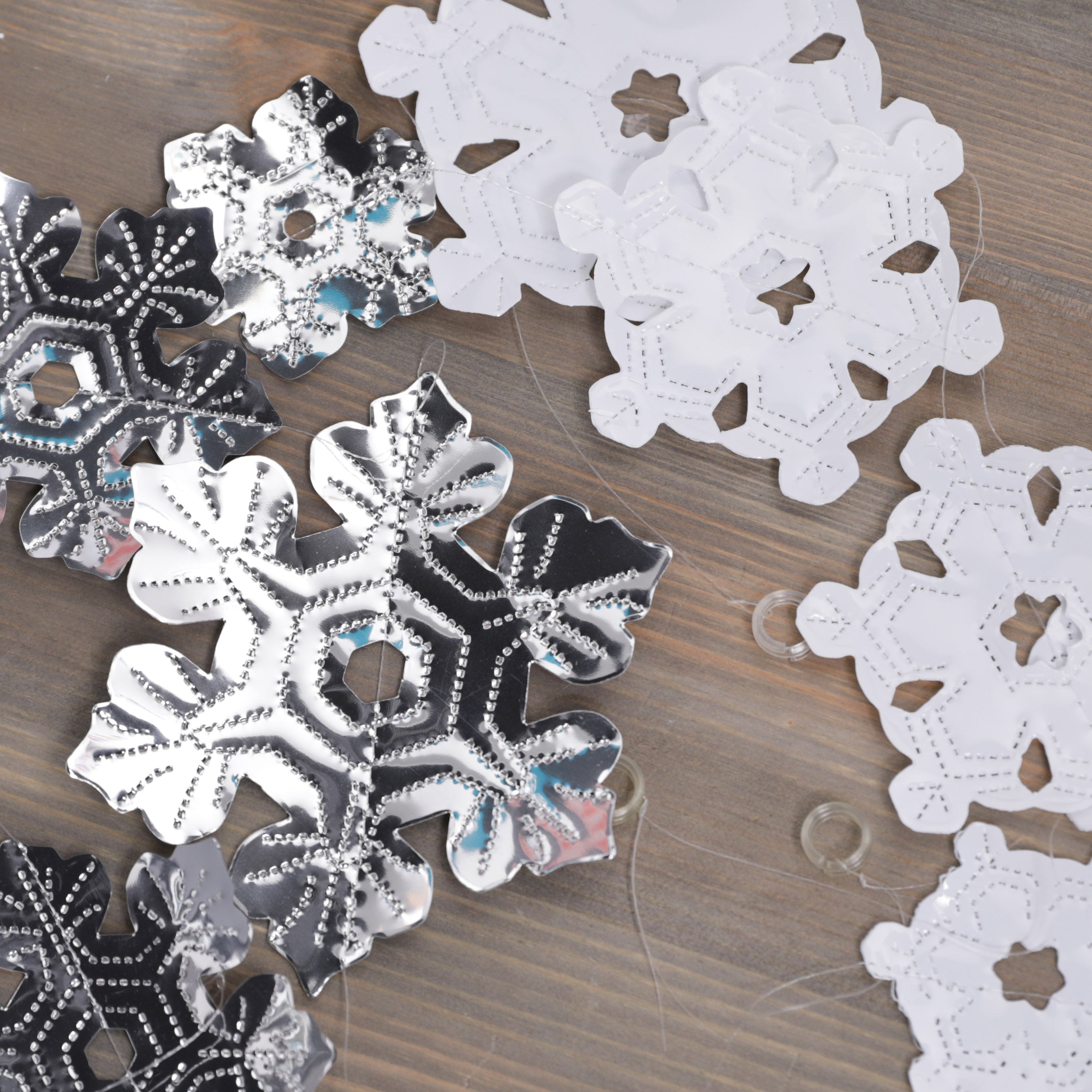 Foil Snowflake Chain Decoration 90cm