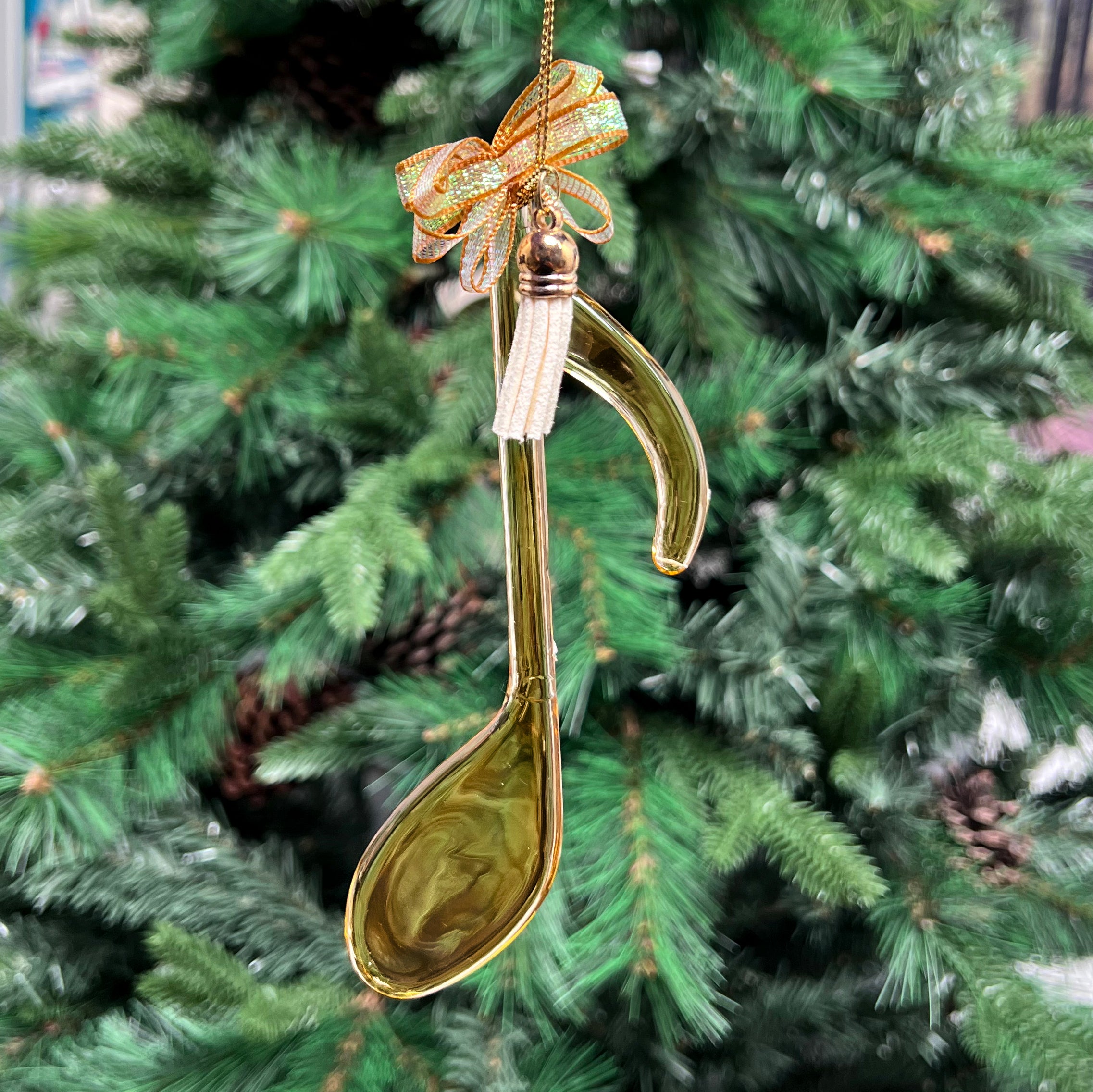Festive Hanging Gold Ivory Music Note 16cm
