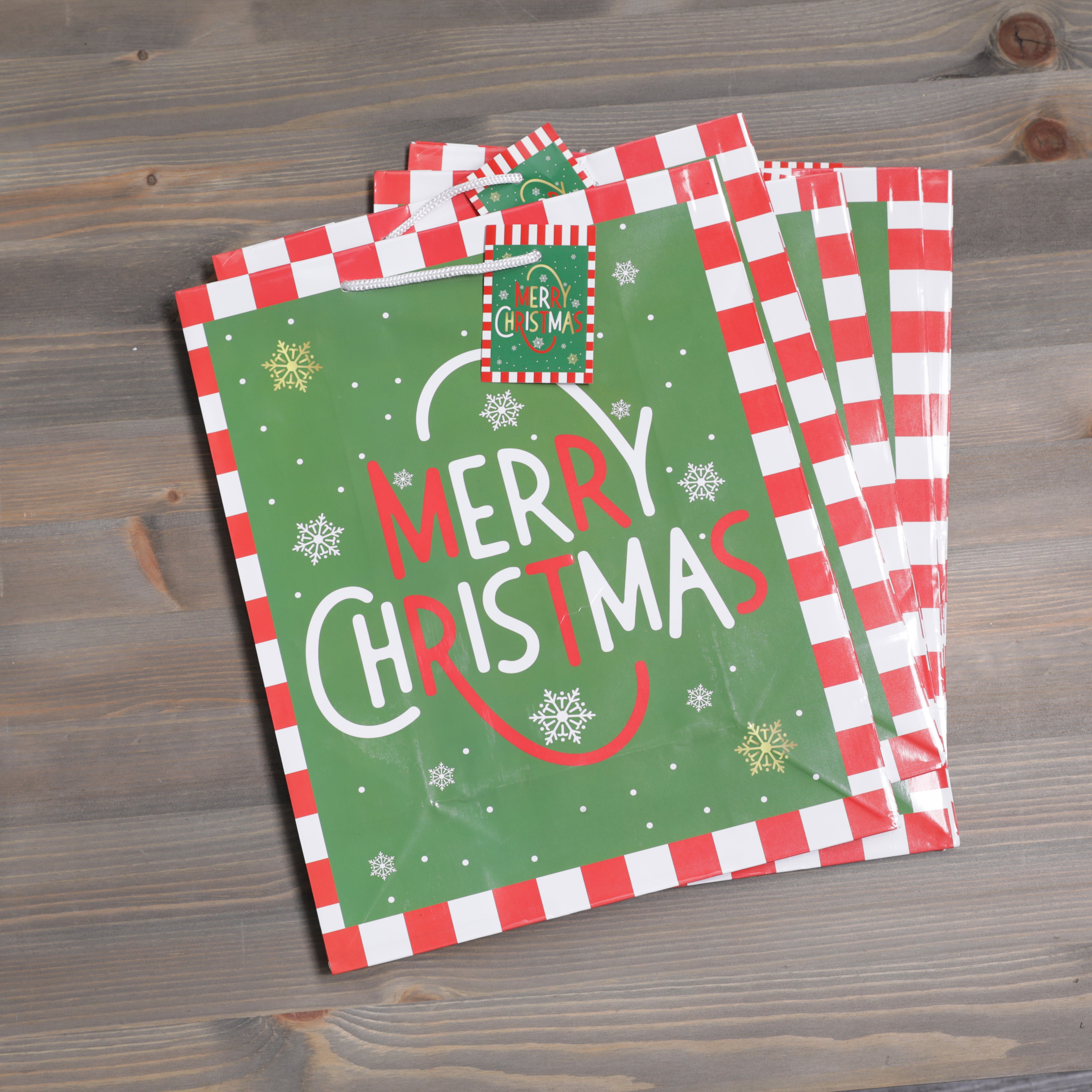 Christmas Gift Bags Merry Christmas Design - Various Sizes Available