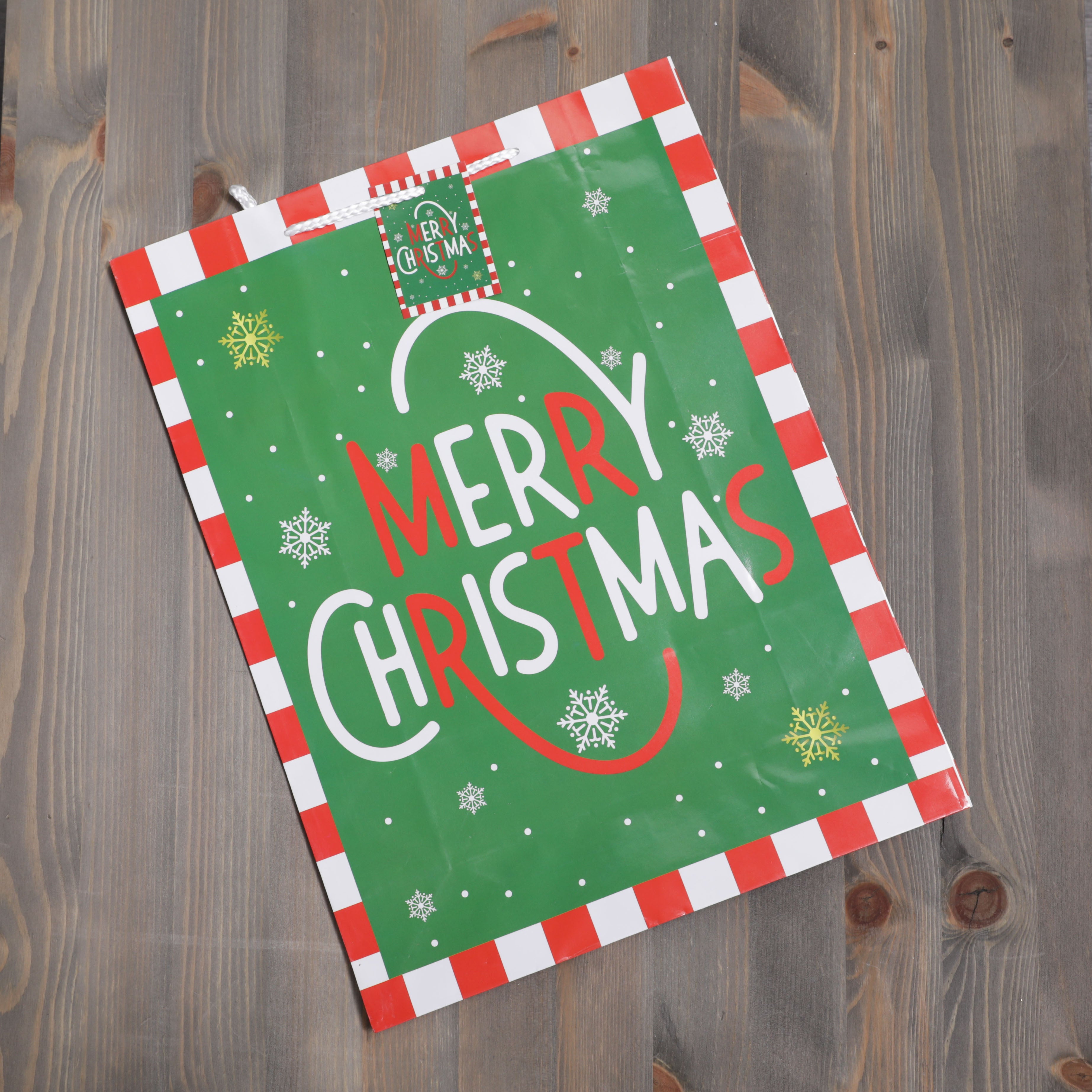 Christmas Gift Bags Merry Christmas Design - Various Sizes Available