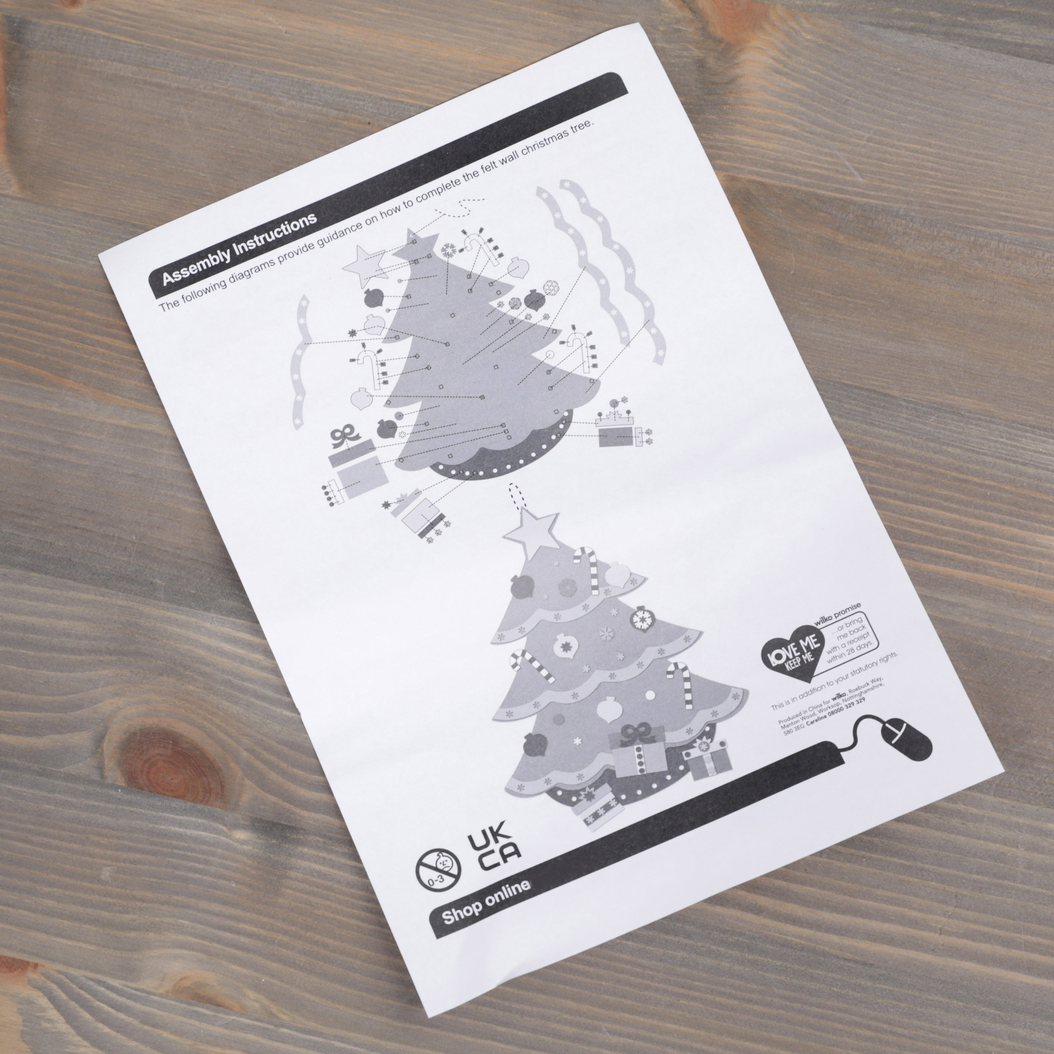 Make Your Own Felt Wall Christmas Tree