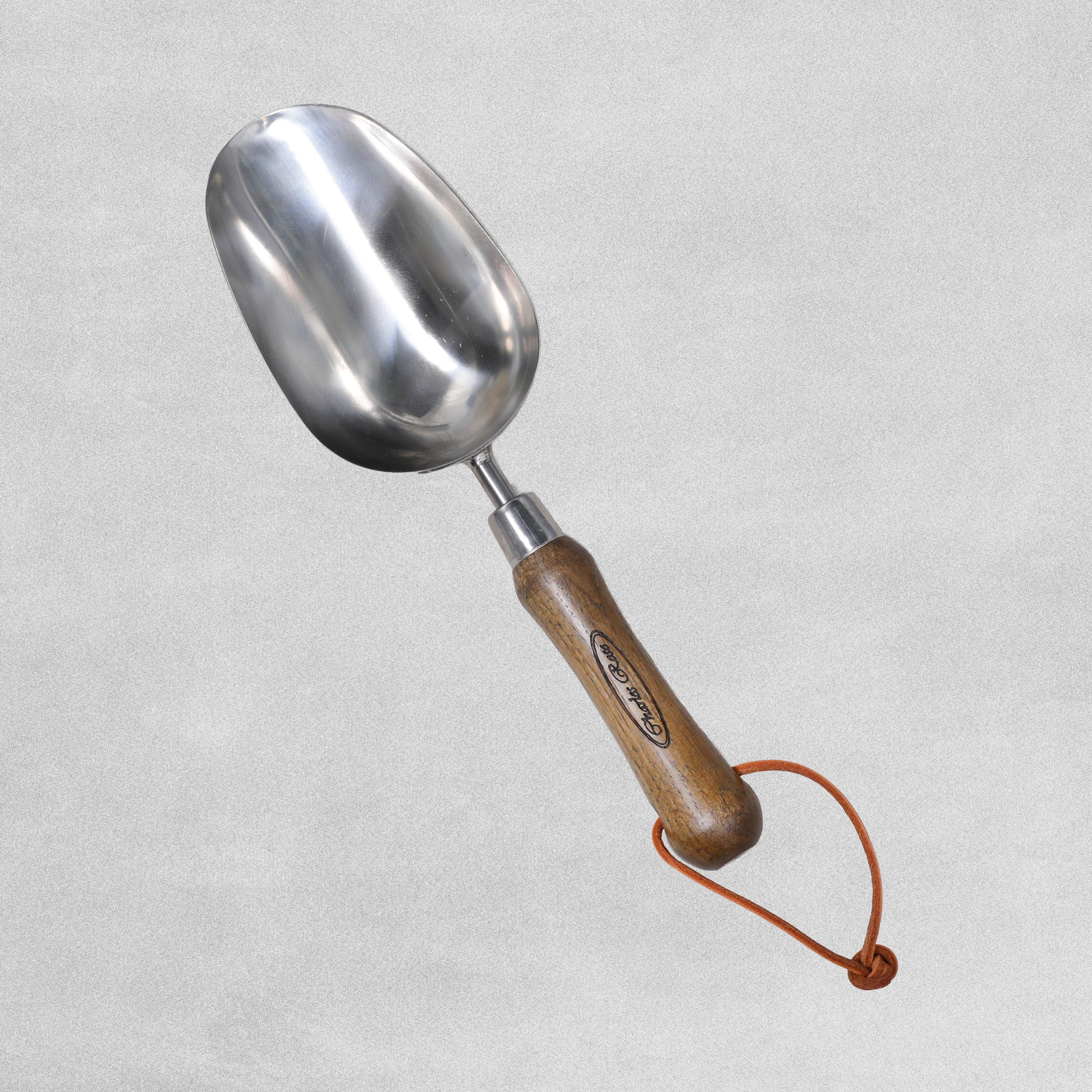 Charles Rose Stainless Steel Feed Scoop - Oak Handle