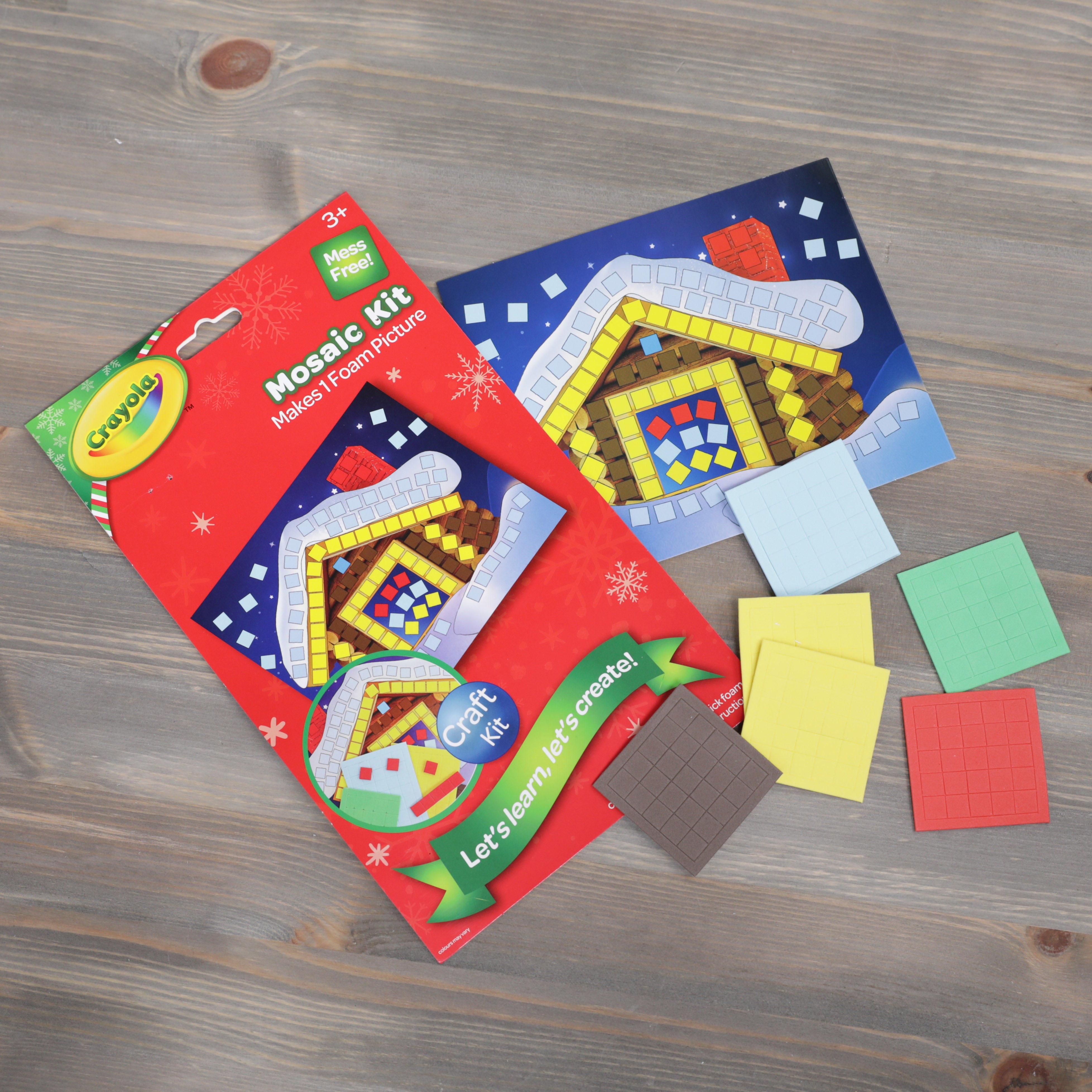 Crayola Mosaic Christmas House Kit Makes 1