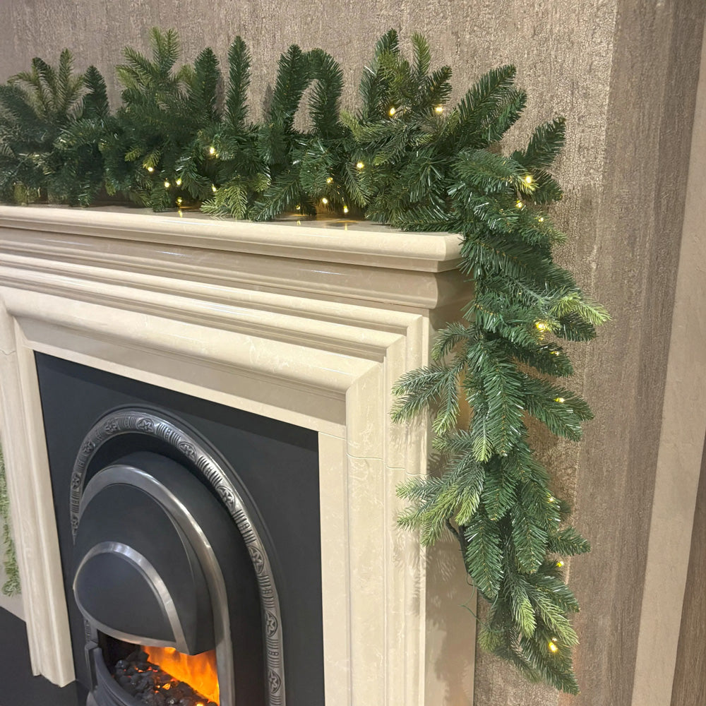 Pre-lit Christmas Garland - 1.8m
