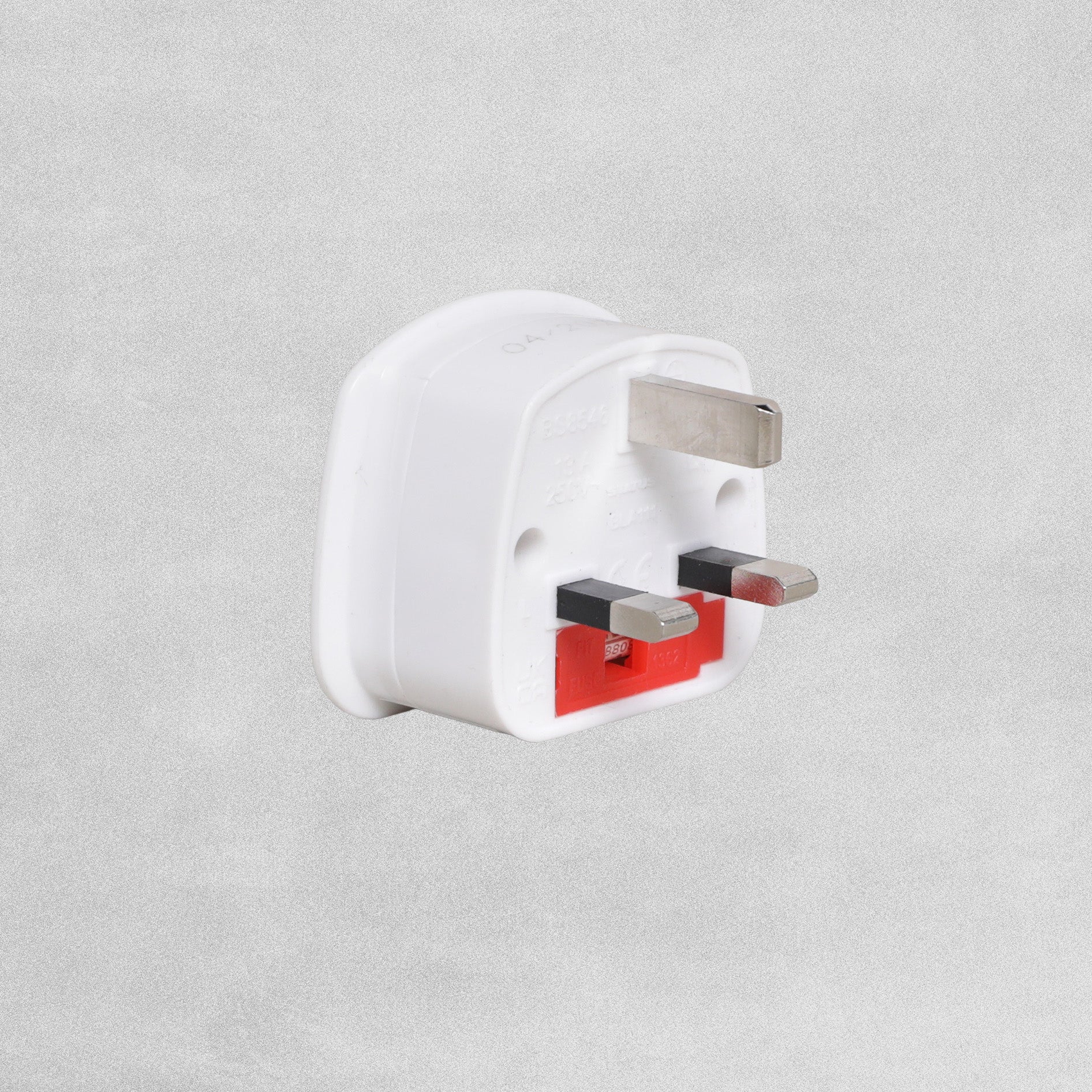 Status 13 Amp Shaver Adaptor White