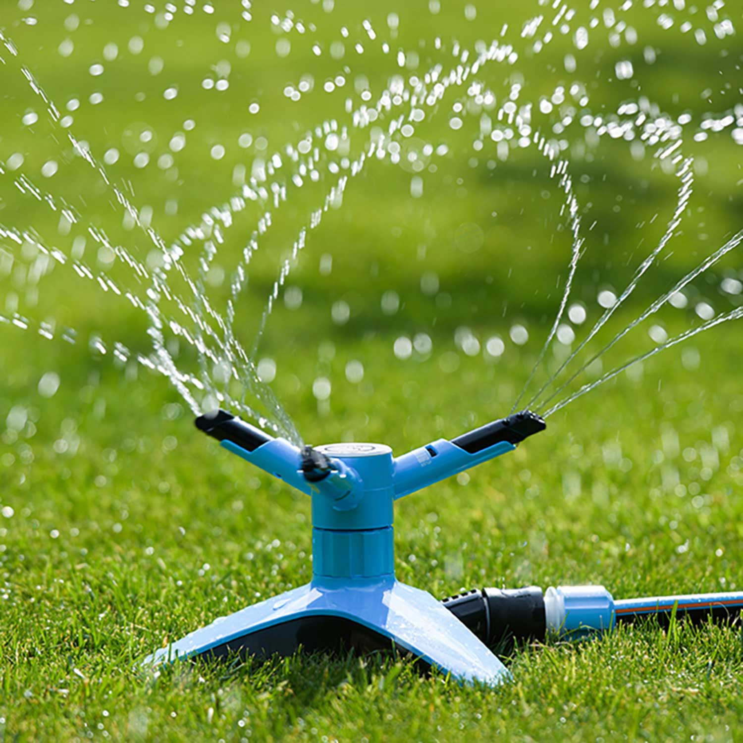Flopro+ Typhoon Rotating Sprinkler