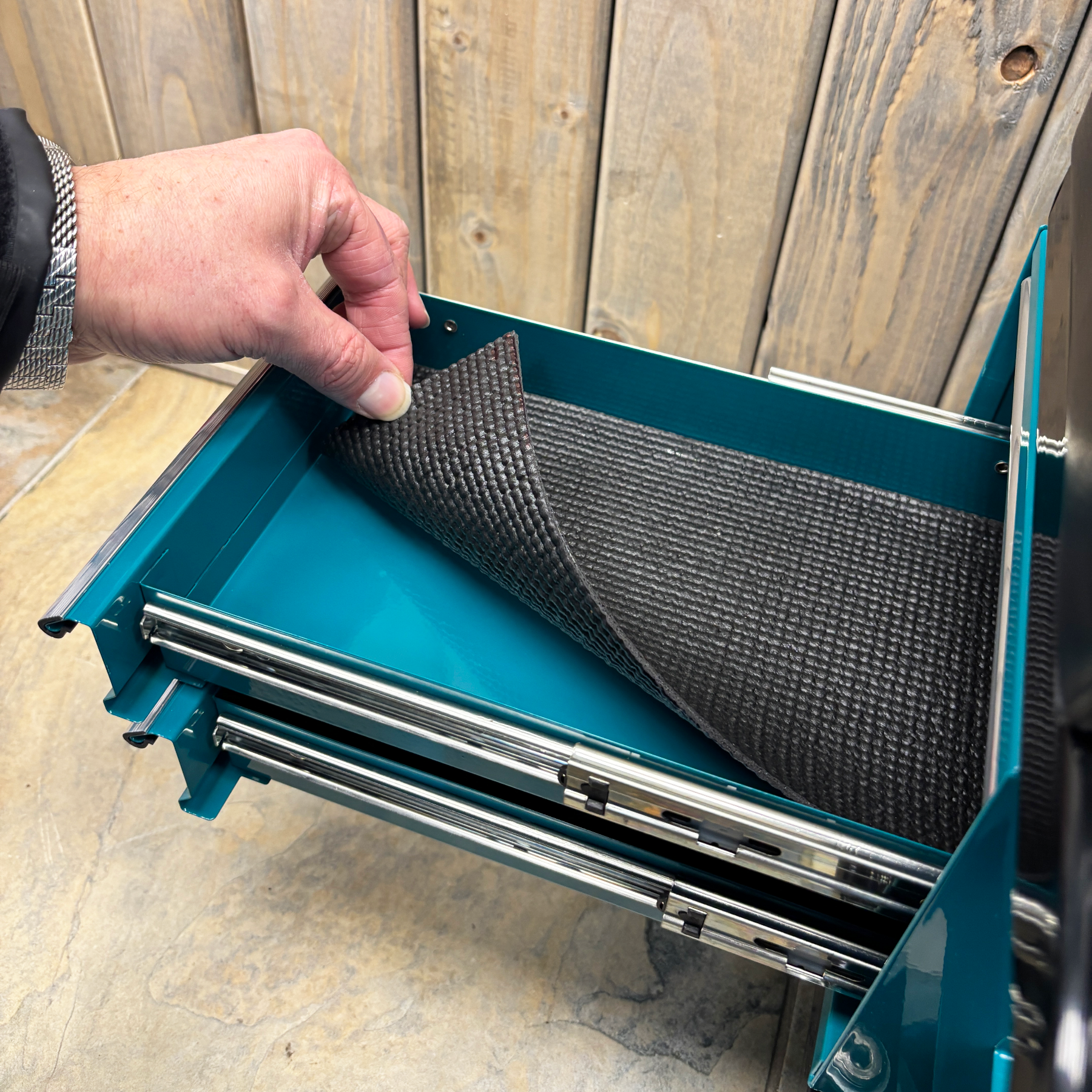 B&C Home Goods Toolbox Liner 18" x 24' - Black Roll