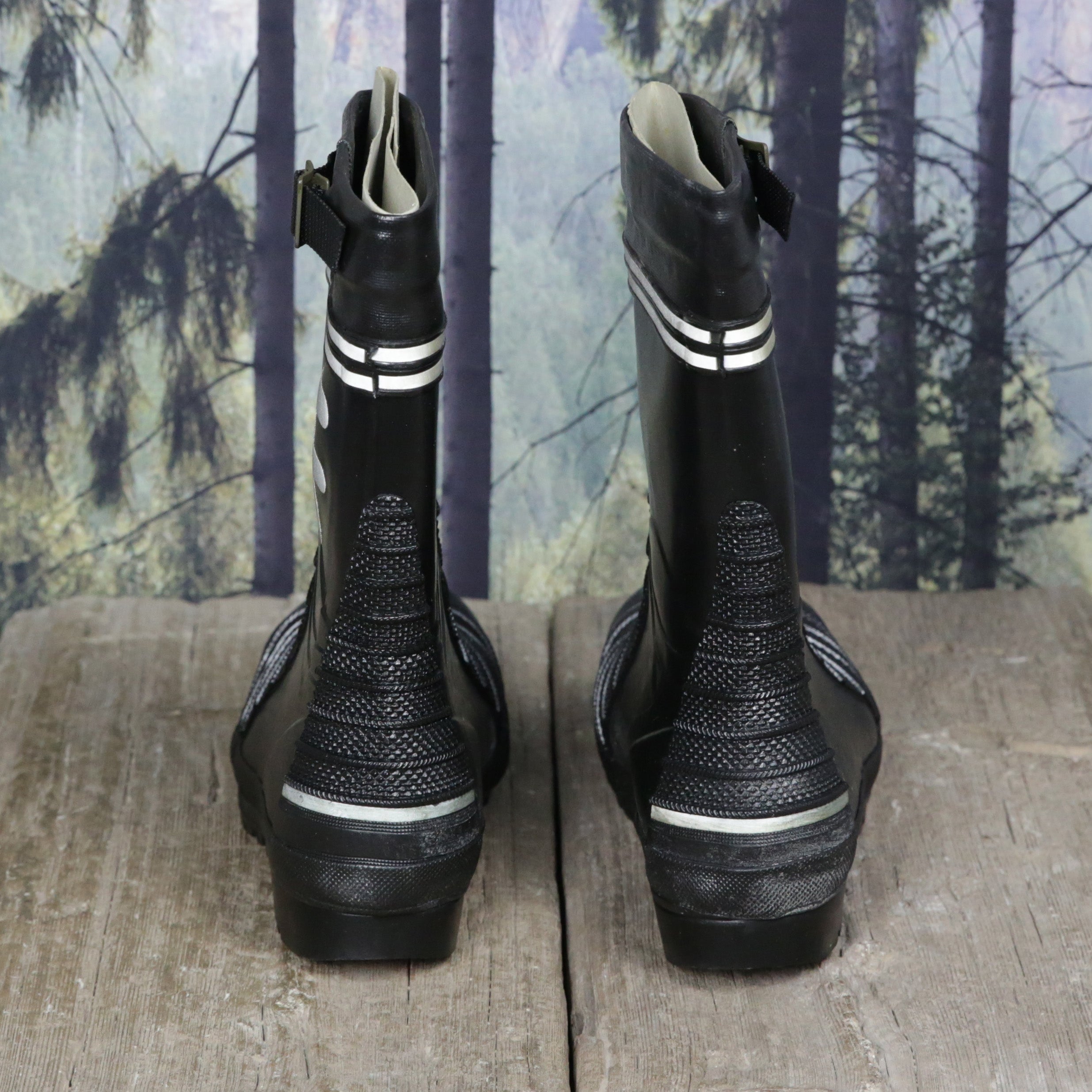 Black Safety Boot with Heat Protection size UK 5.5