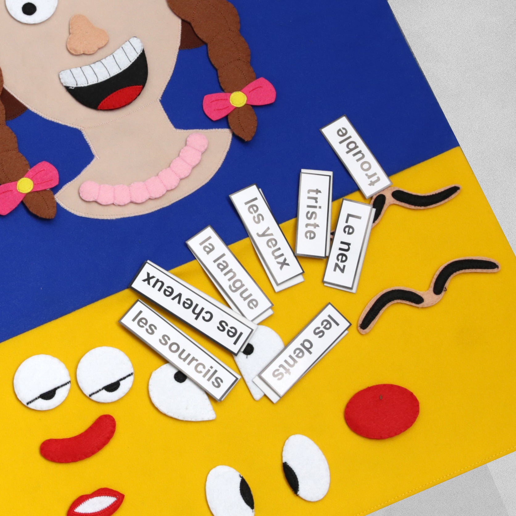 'Miss Face ' Wall Hanging felt activity kit with French words