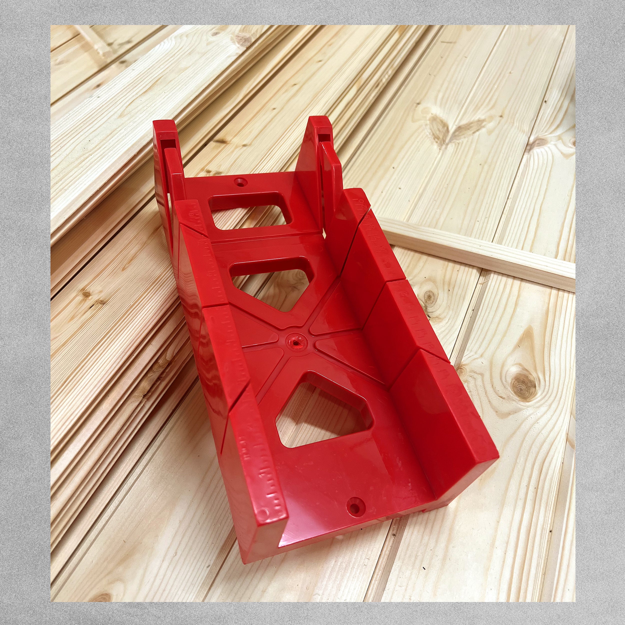 Mitre Cutting Box 300mm