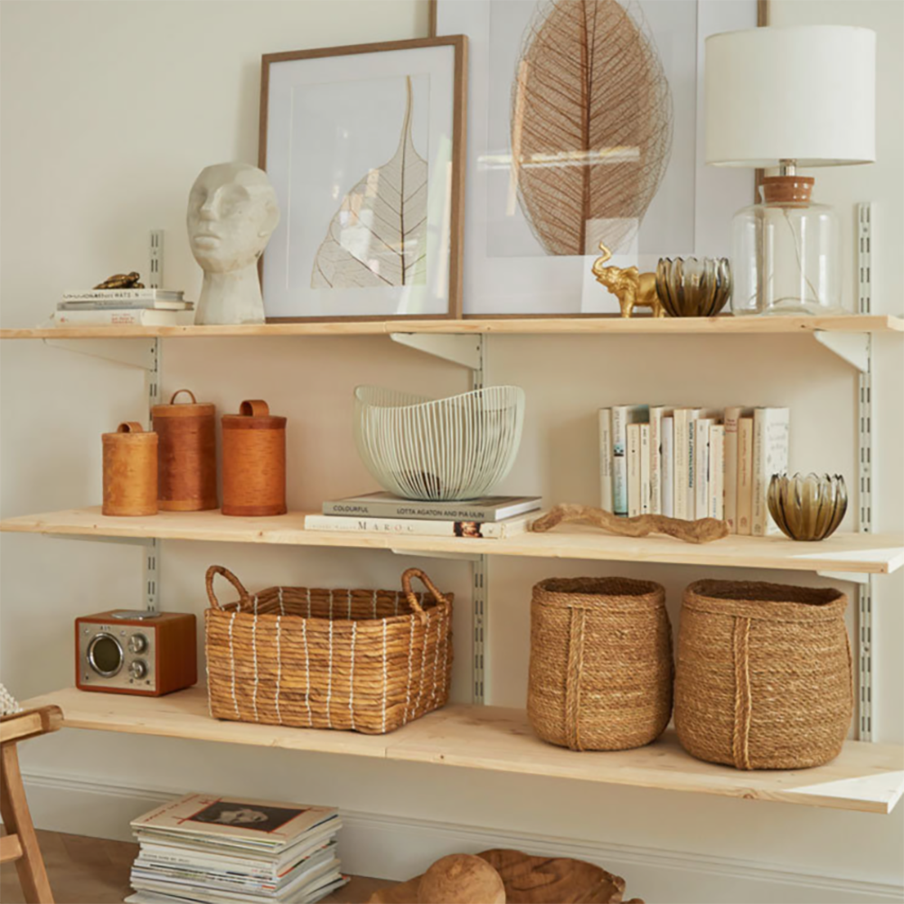 Twin Slot Standard Duty White Shelving Bracket 370mm