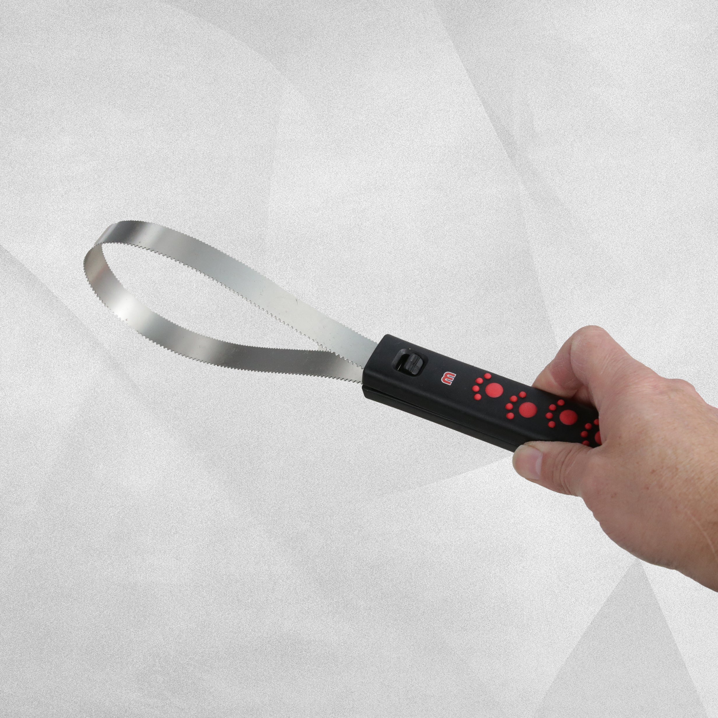 Mikki Shedding Blade