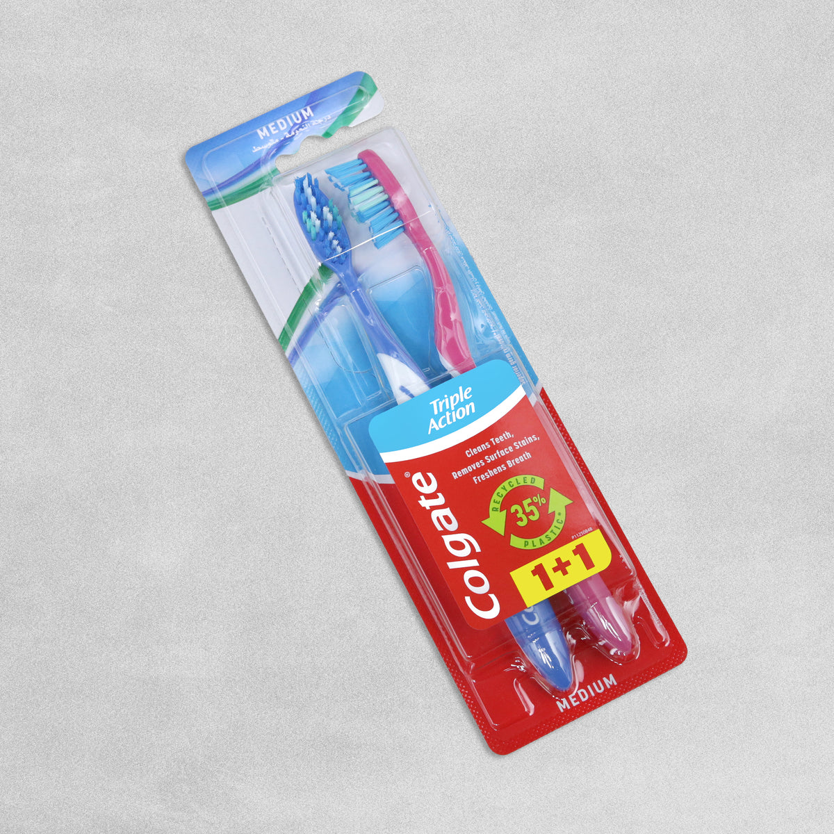 Colgate Triple Action Toothbrushes Medium - 2 pack