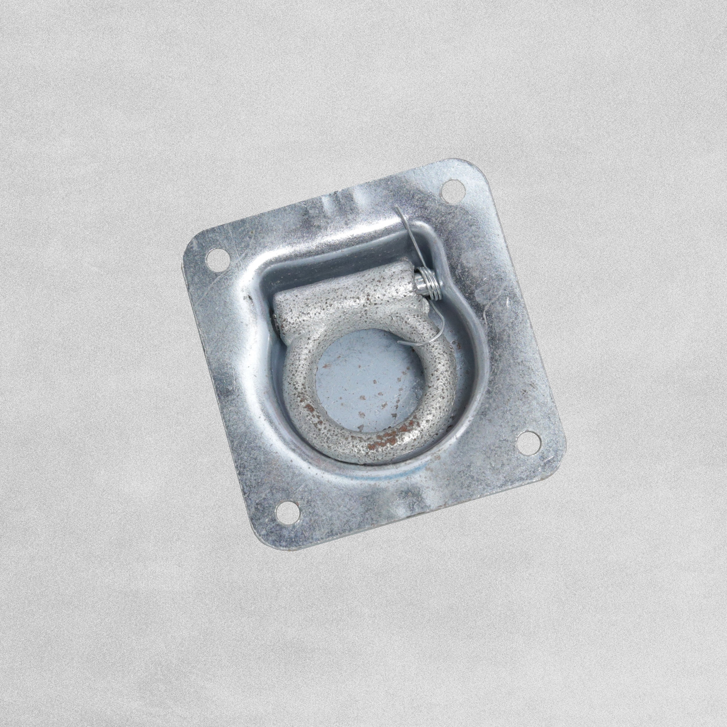 Sandleford Trap Door Ring - 75mm x 89mm