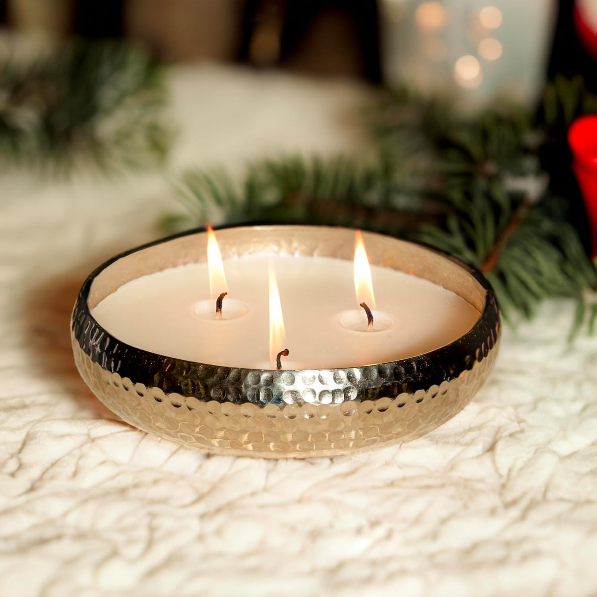 Apple & Cinnamon Luxury Scented Christmas Candle in Hammered Bowl