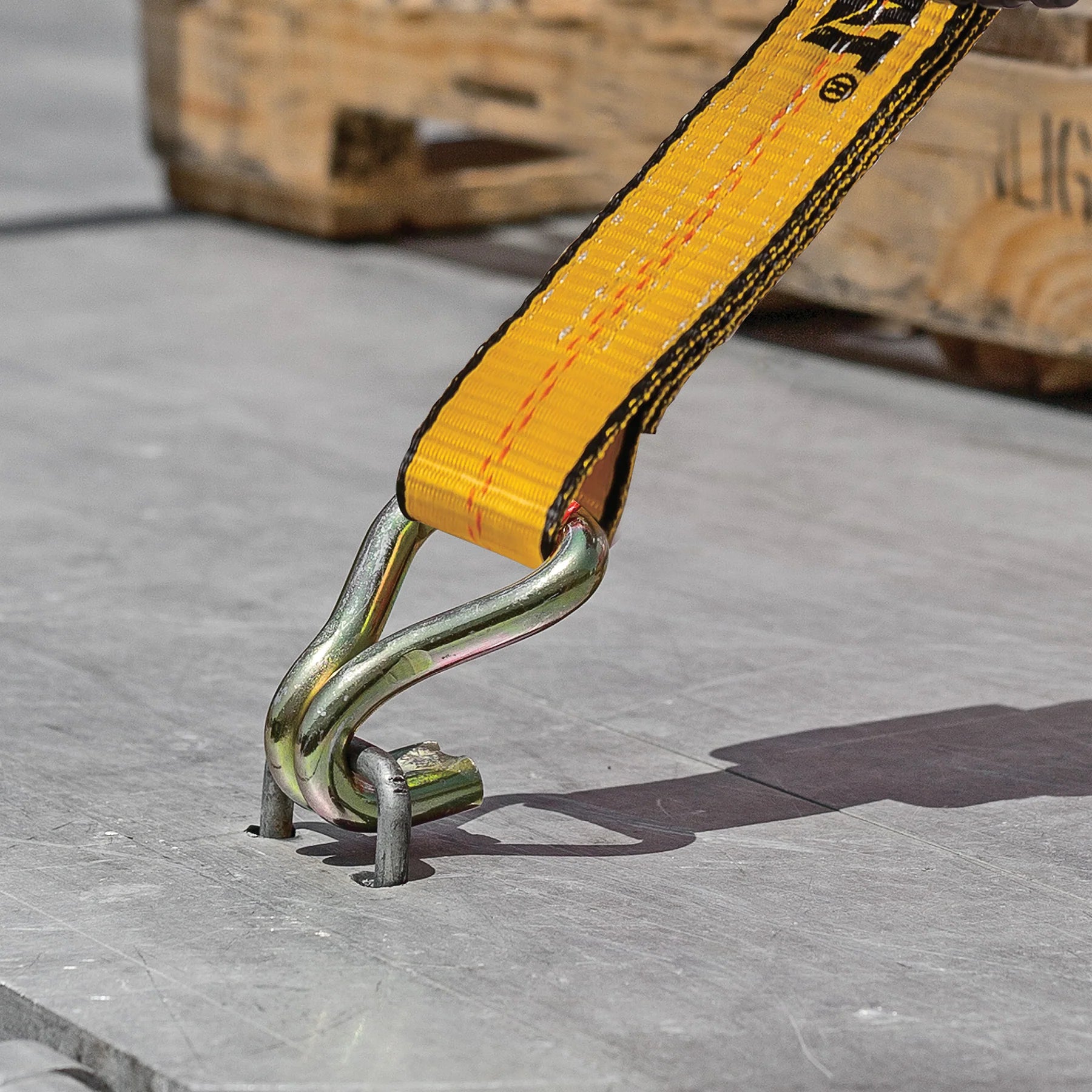 Caterpillar Heavy Duty Ratchet Strap Tie Down