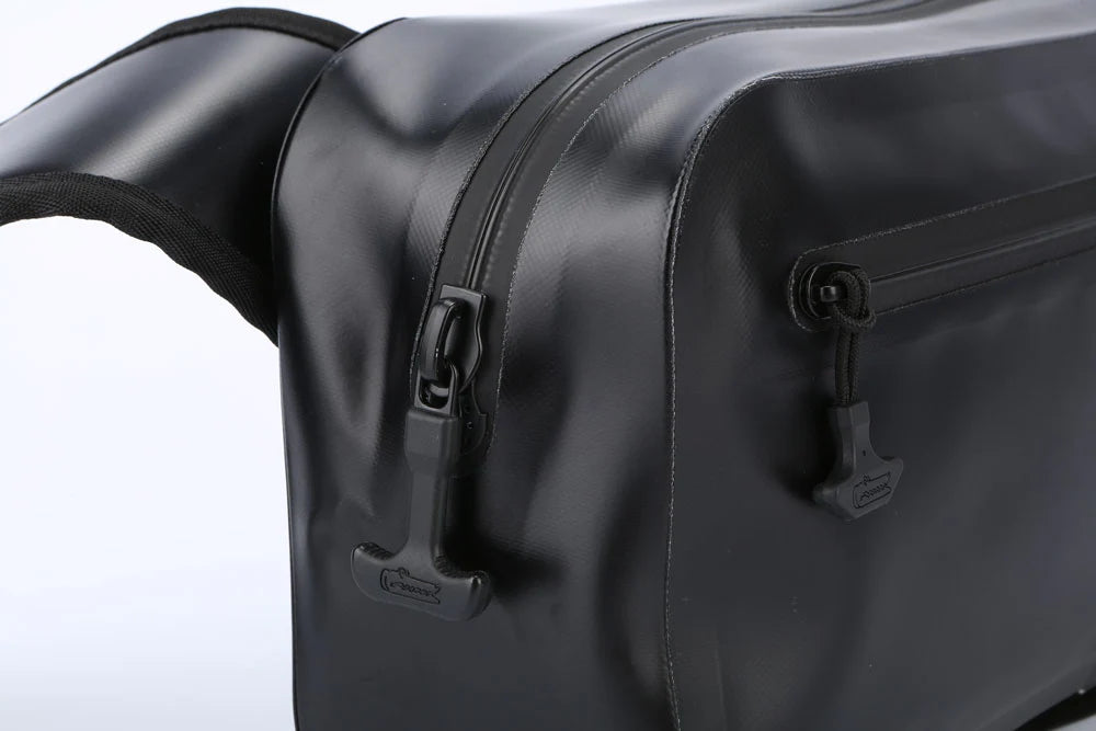 Crocpak Black Palmarès Messenger Sling Bag - Protective Waterproof Bag