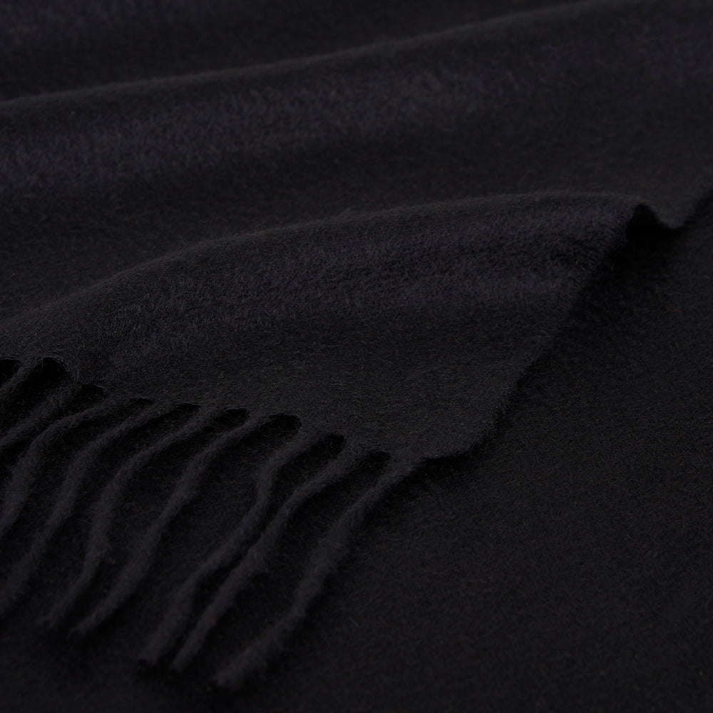 Olivier Pascal Super Soft Cashmere Mix Blanket - Oat Meal / Black