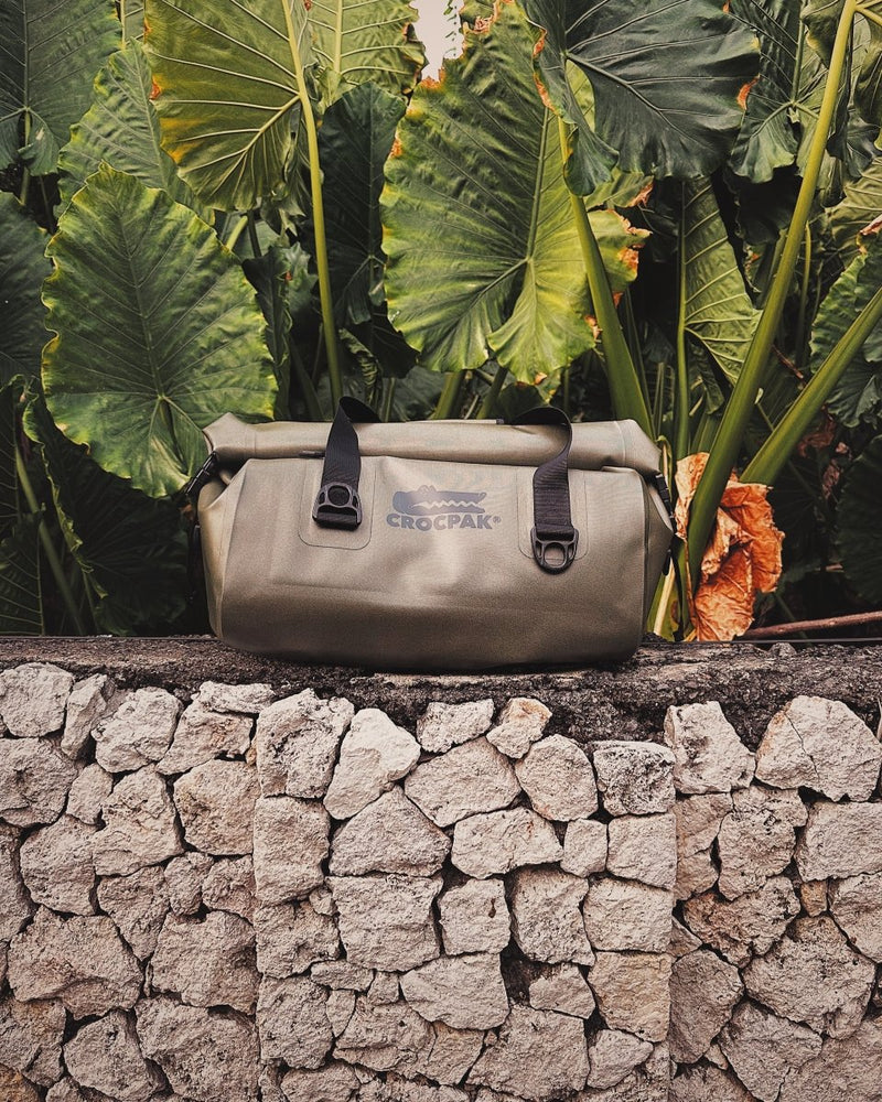Crocpak Voyage Roll Top Duffle Dry Bag - Protective Waterproof Bag