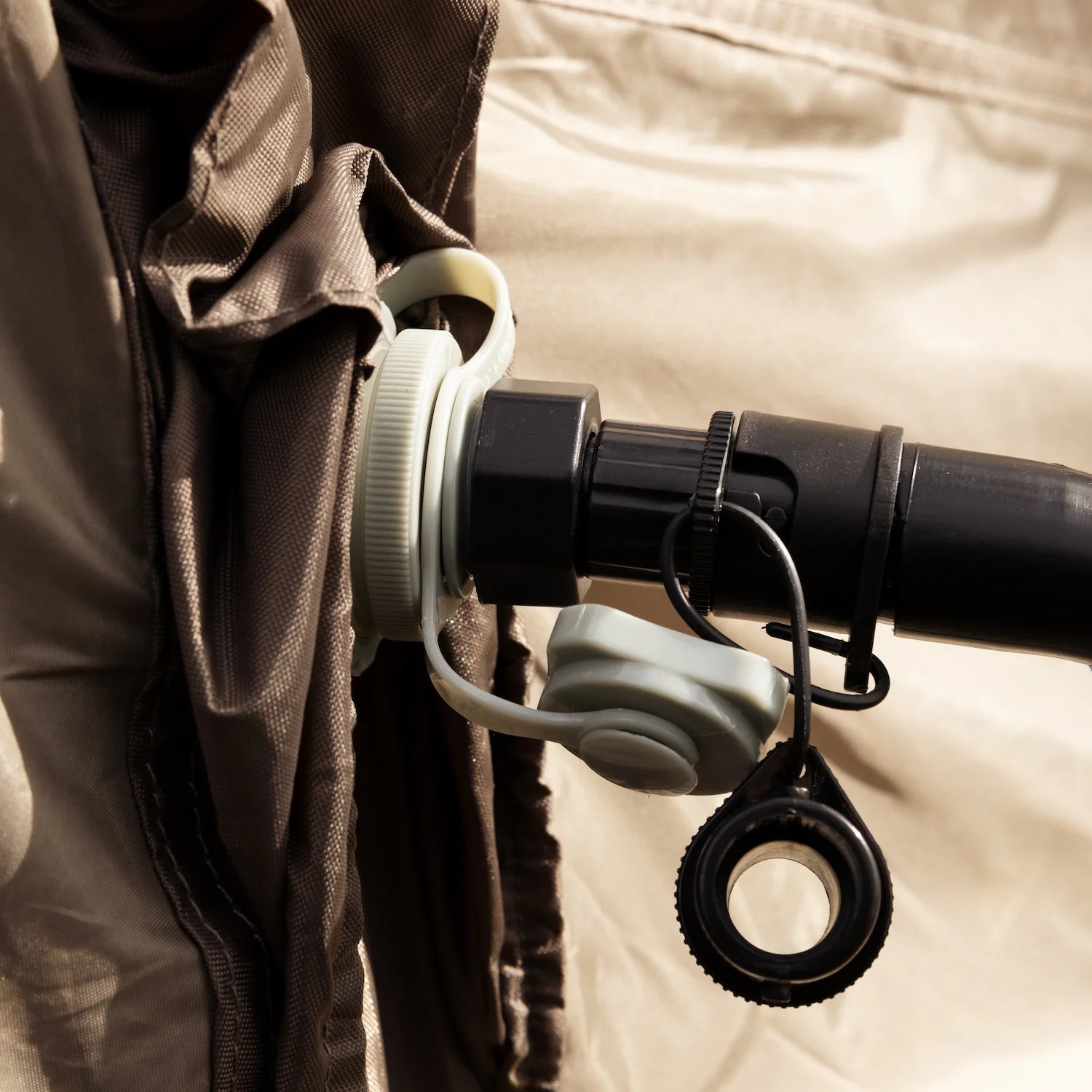 Tambu Husir - 4 Person Tunnel Air Tent - 61% OFF