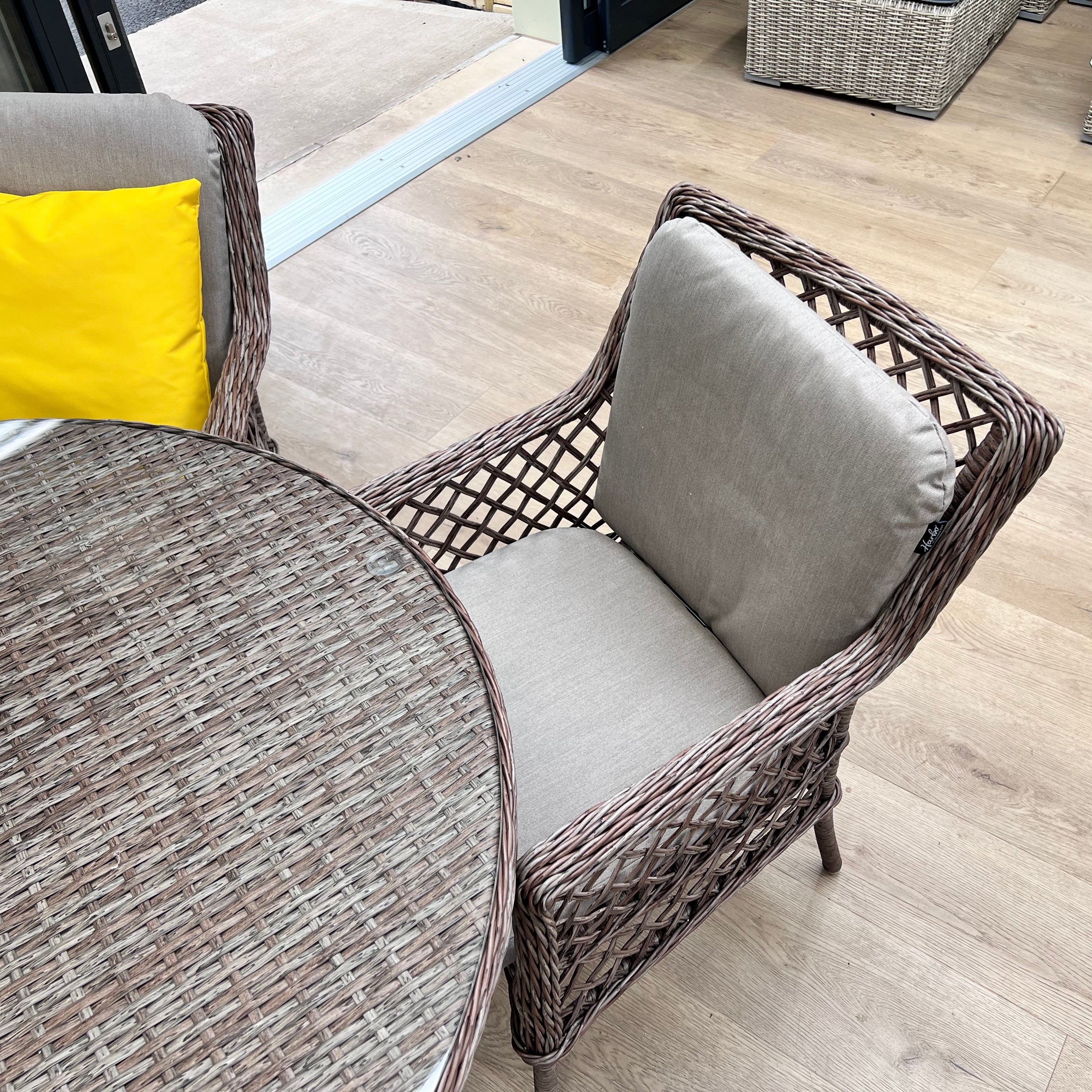 Rose 4 Seat Dining Set