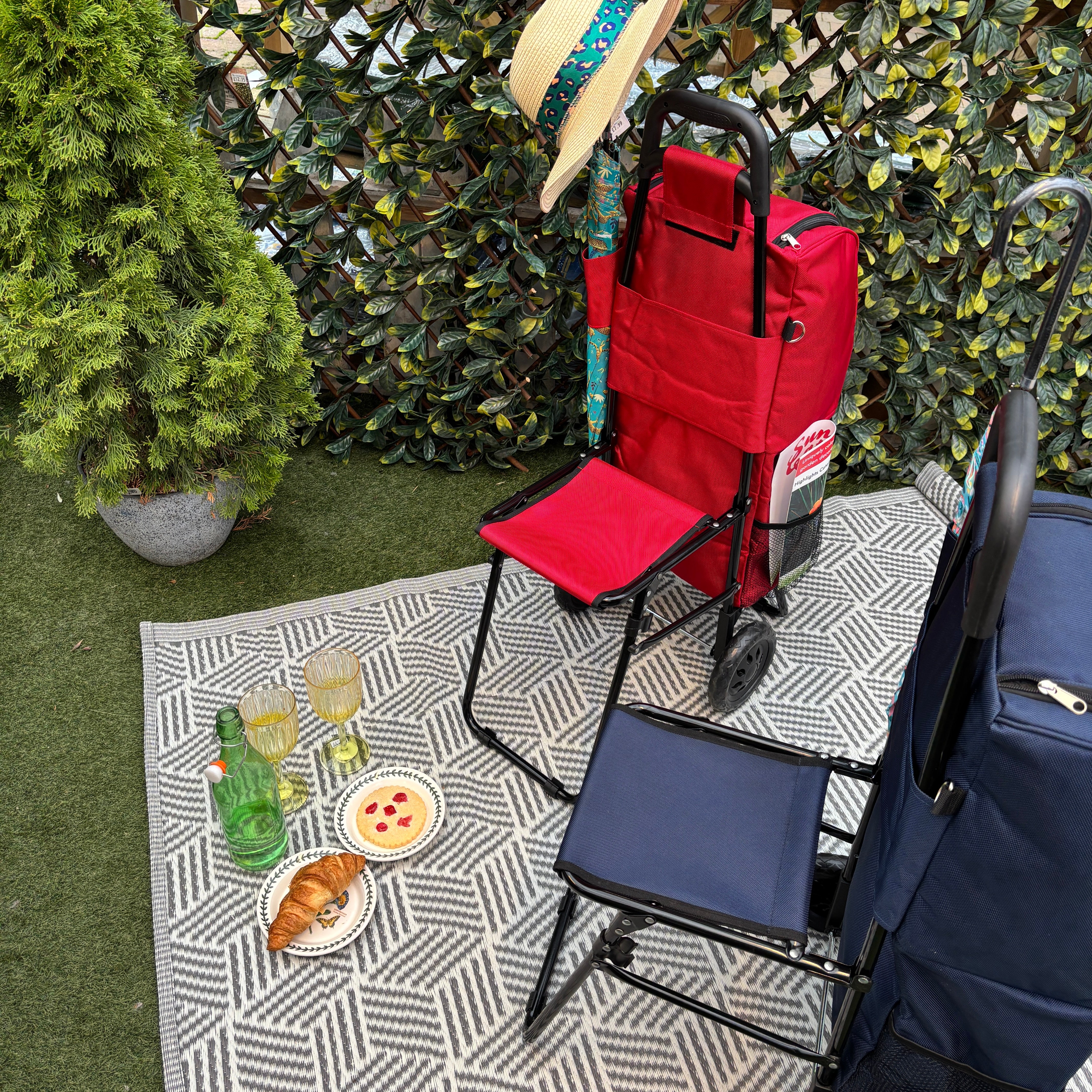 The Picnic Porter - Leisure Trolley / Picnic Cool Bag with Fold Out Seat