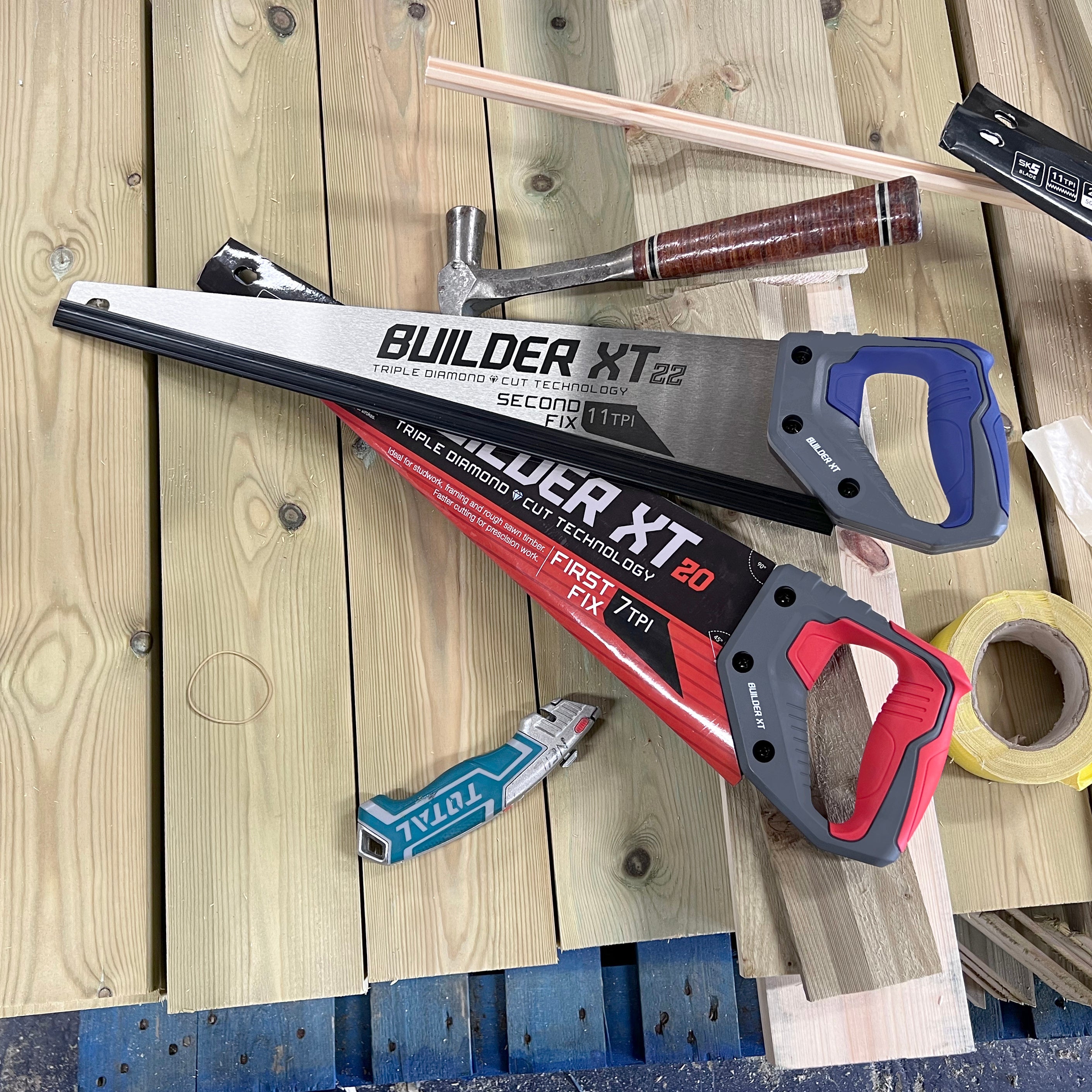 Builder XT - First Fix Hand Saw - Various Lengths Available