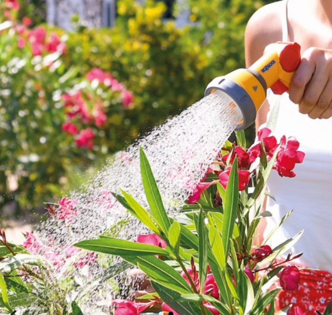 Hozelock 2343 Multi Spray Gun with 3 Fittings