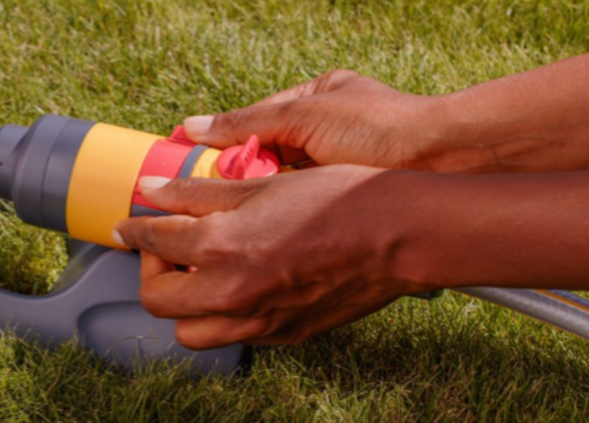 Hozelock Rectangular Sprinkler Plus - 250m²