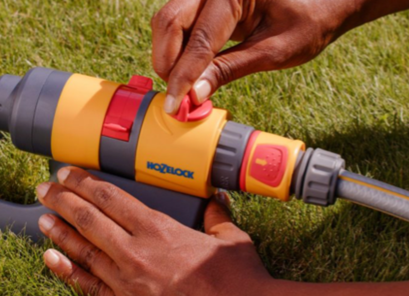 Hozelock Rectangular Sprinkler Plus - 250m²