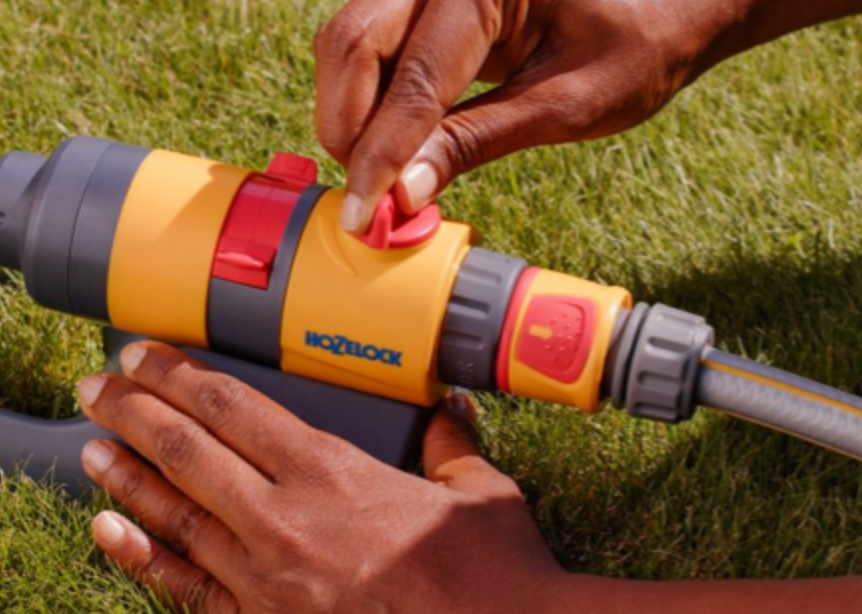 Hozelock Rectangular Sprinkler Plus - 220m²