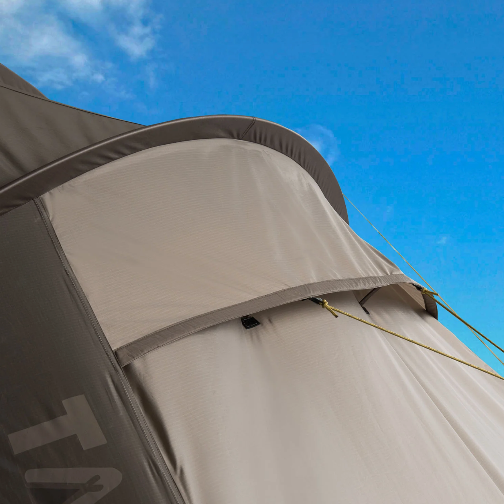 Tambu Agnikunda - 4 Person Trekking Vis a Vis Tent - 50% OFF