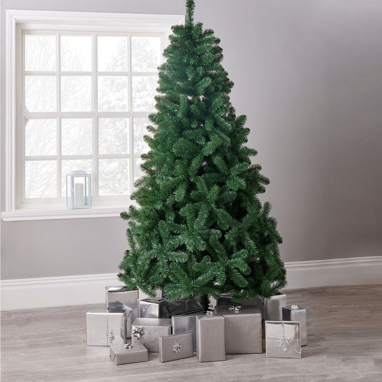 Artificial Green Scandinavian Fir Christmas Tree 7ft