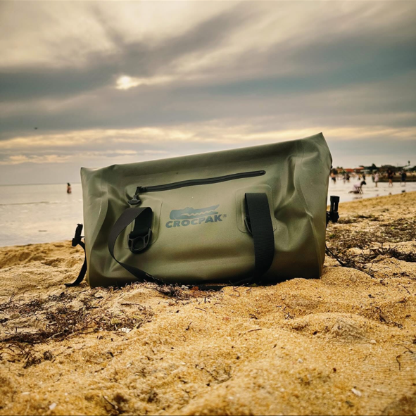 Crocpak Voyage Roll Top Duffle Dry Bag - Protective Waterproof Bag