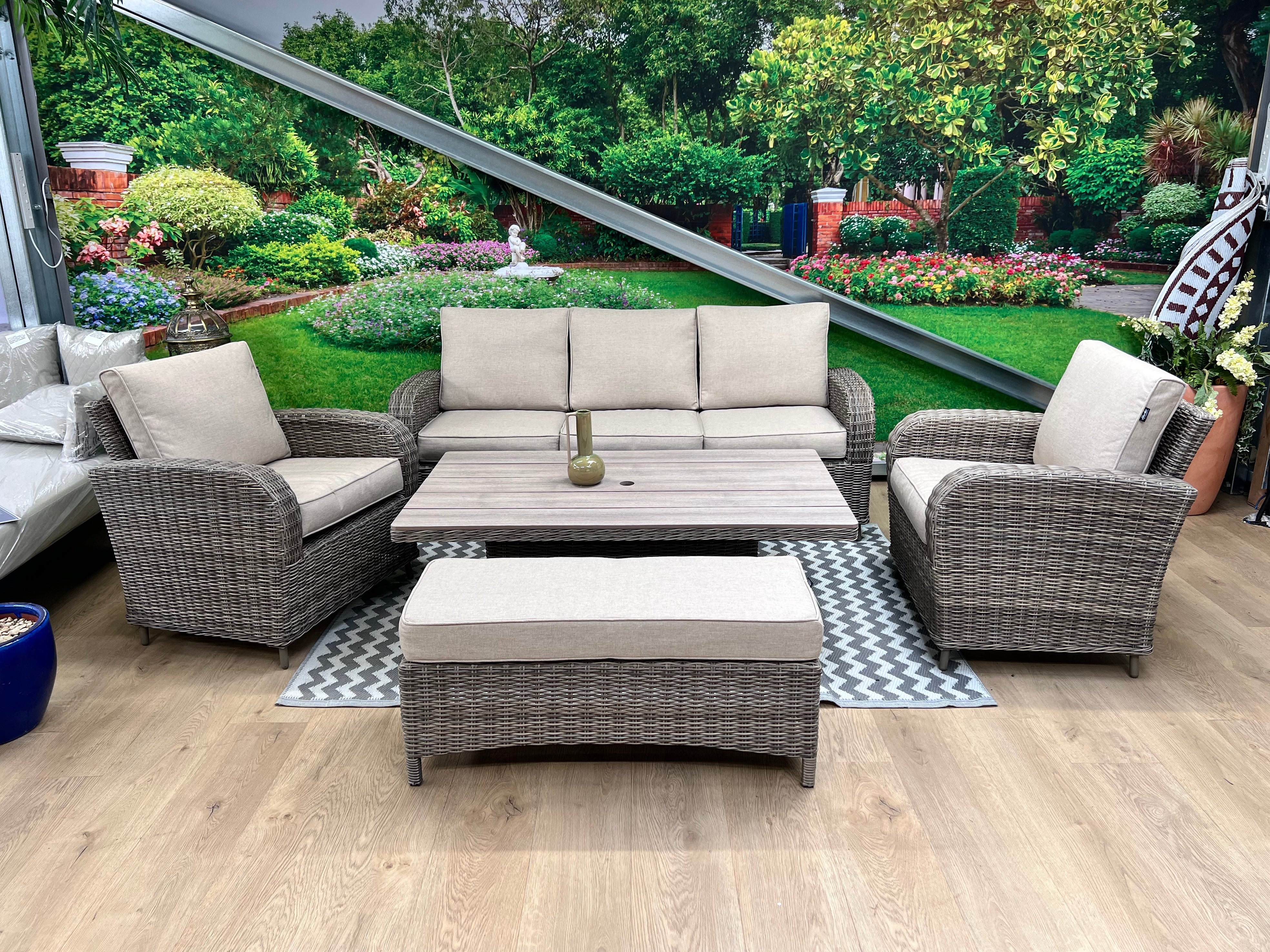 Havana 5 Piece Polywood Lounge Set with Height-Adjustable Table