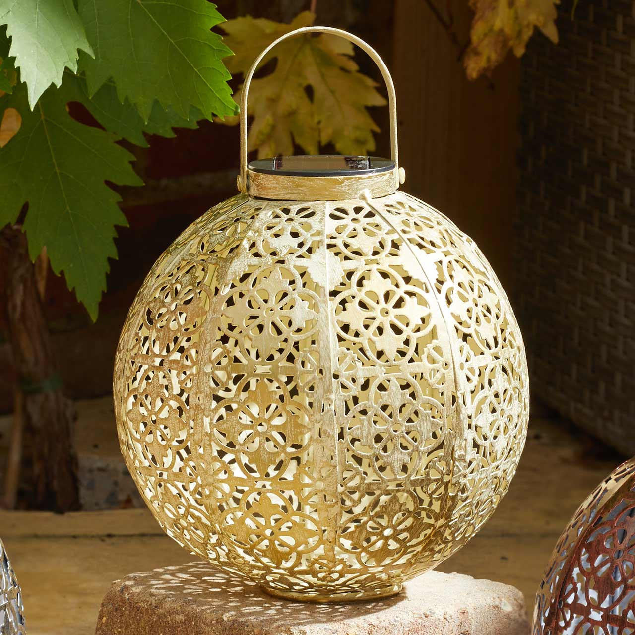Smart Garden Gold & Cream Damasquette Solar Lantern