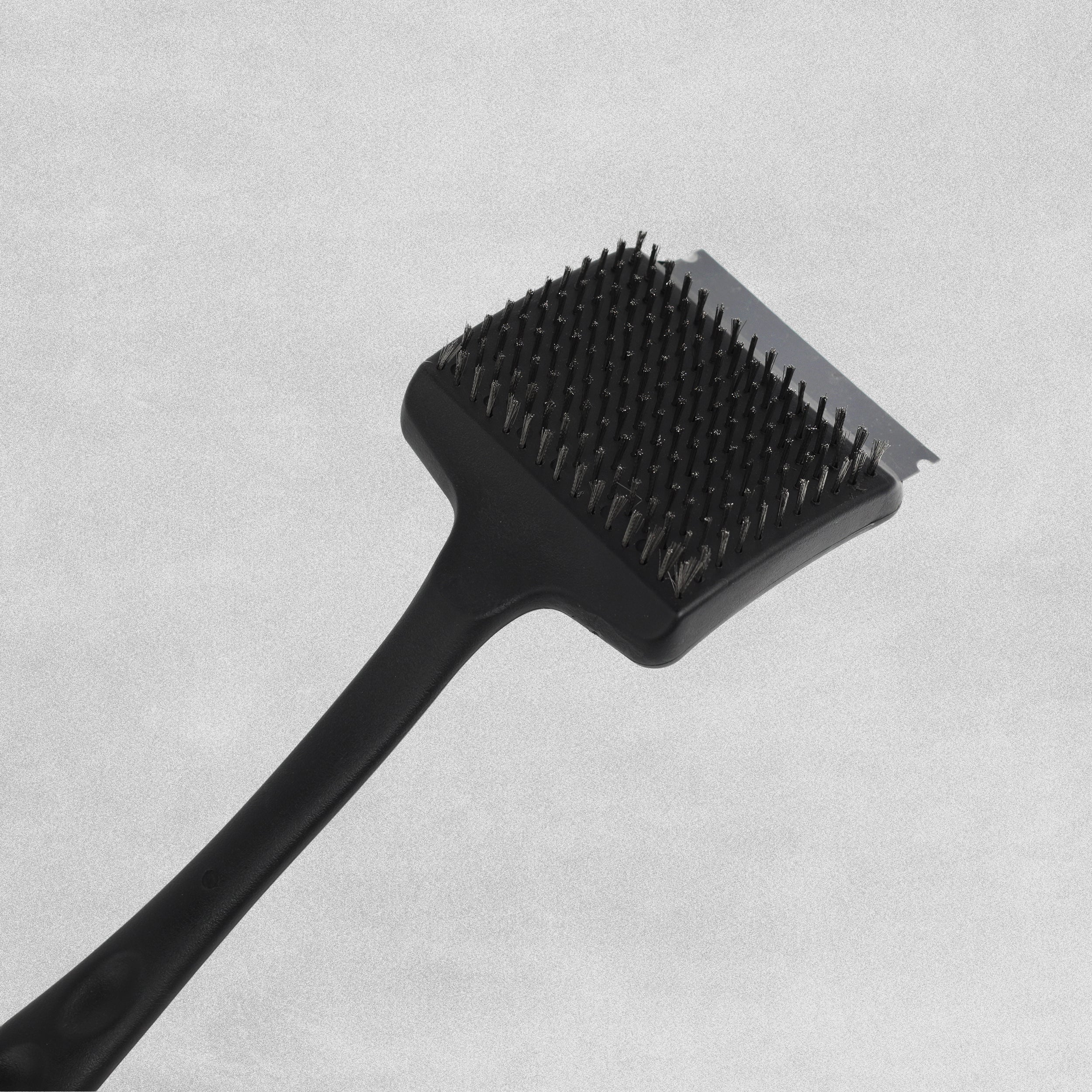 Chef Remi Barbeque Cleaning Brush | Grill Brush Scraper