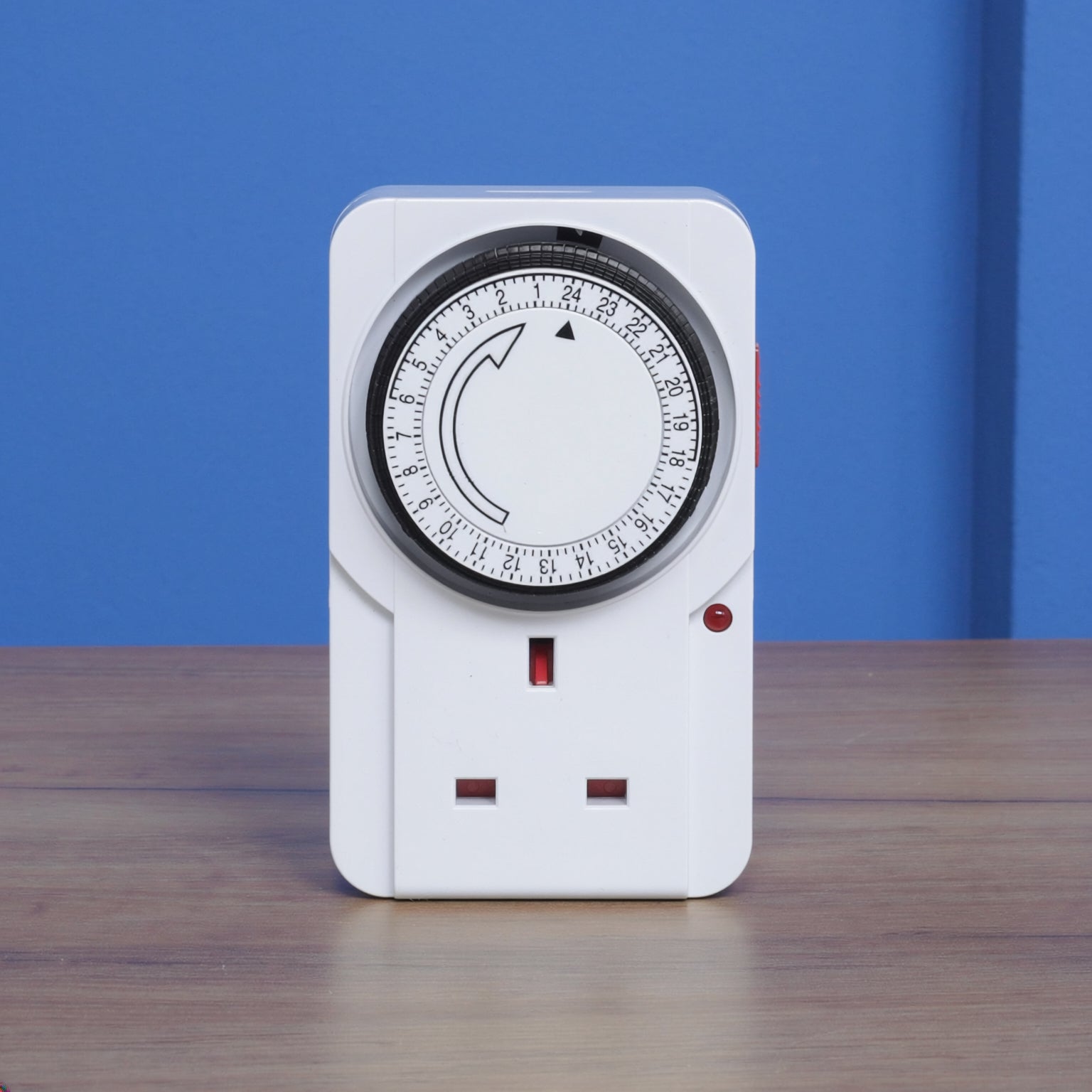 Status 24 Hour Plug-In Segment Timer Switch, White