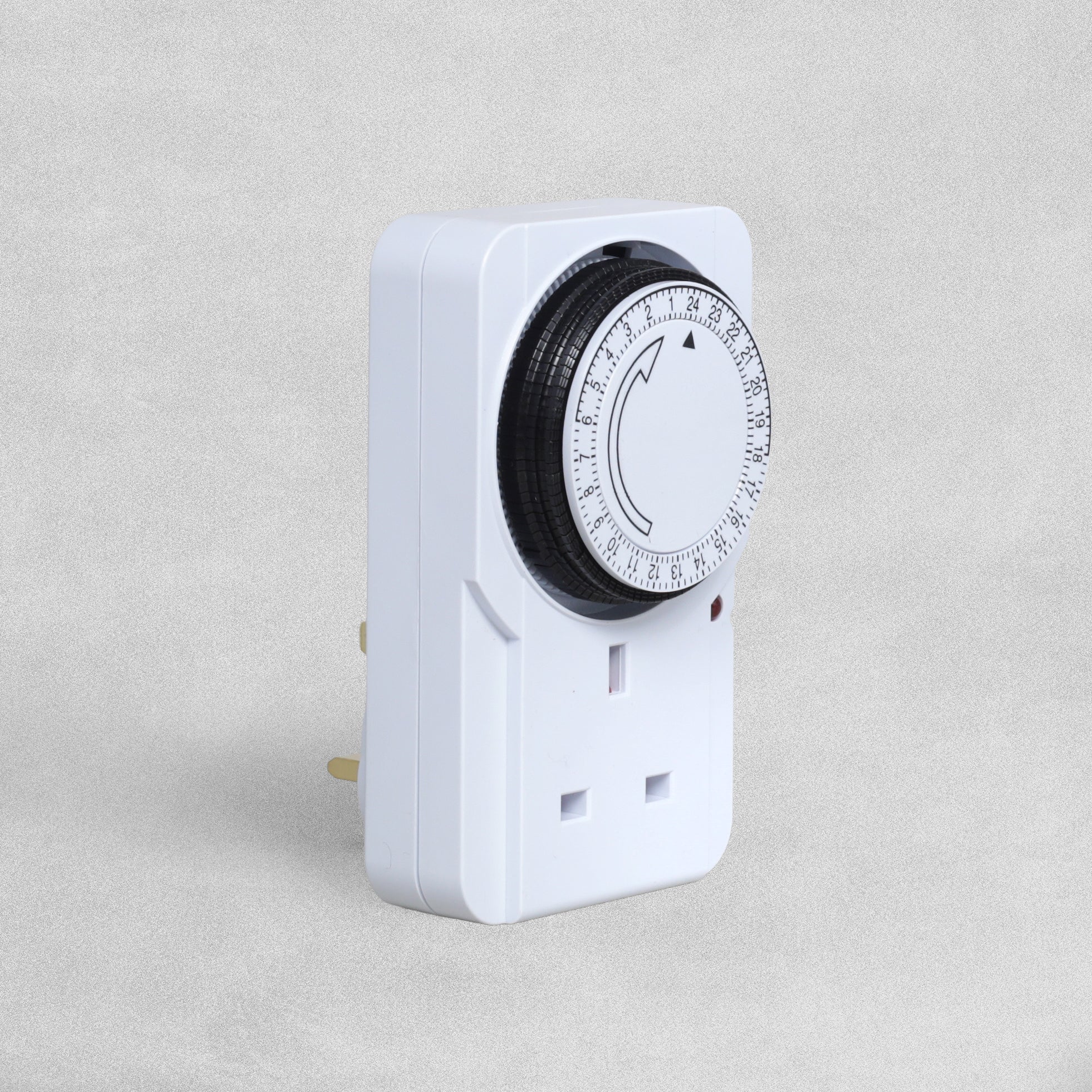 Status 24 Hour Plug-In Segment Timer Switch, White