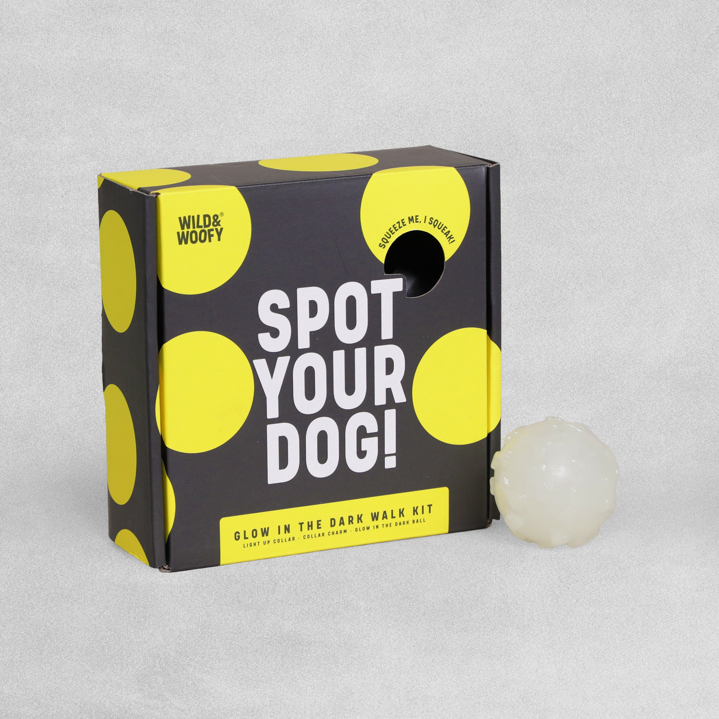 Wild & Woofy Glow in The Dark Dog Walking Kit- Light Up Collar and Glow in the Dark Ball.