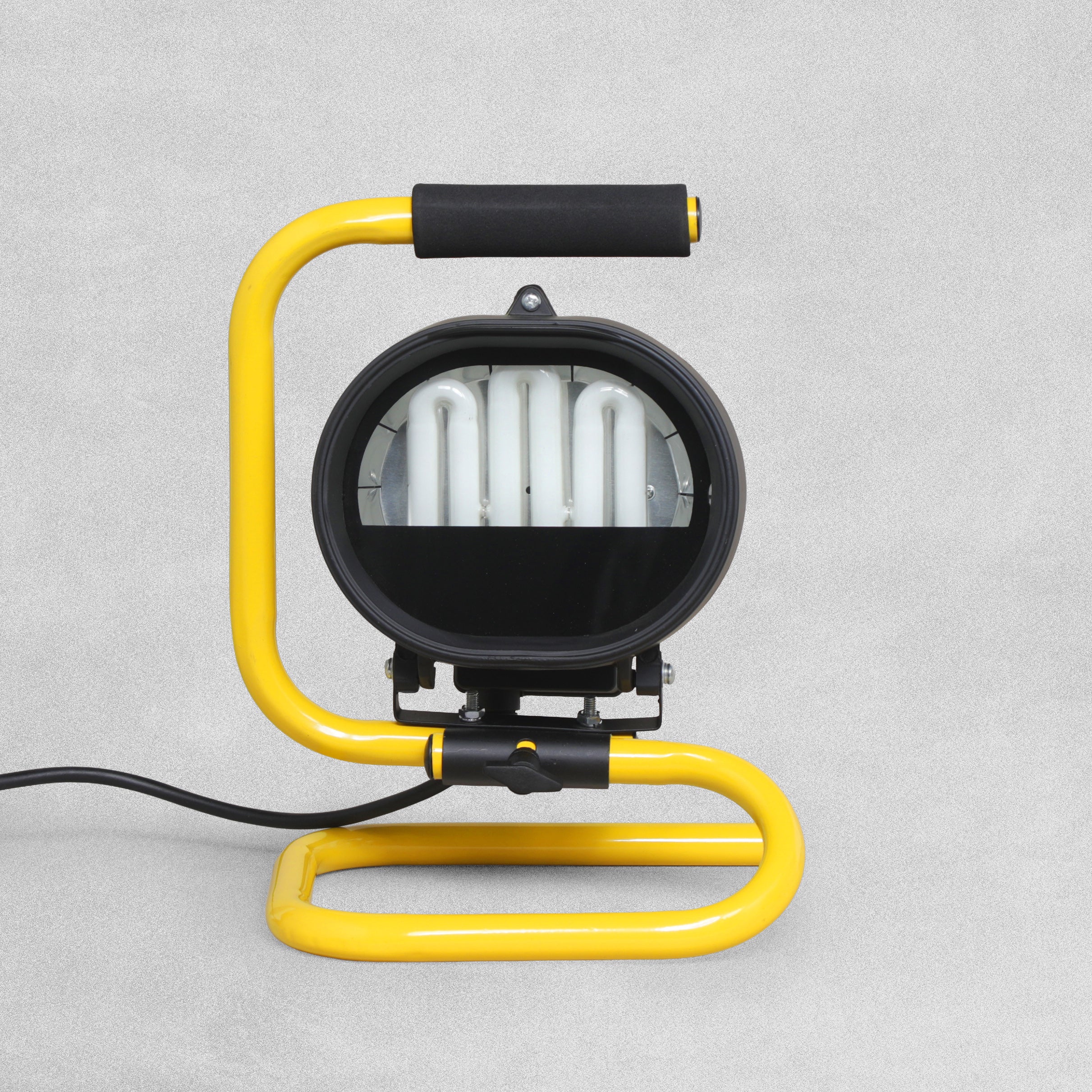 Defender Compact High Output Fluorescent Floor Worklight - 110V