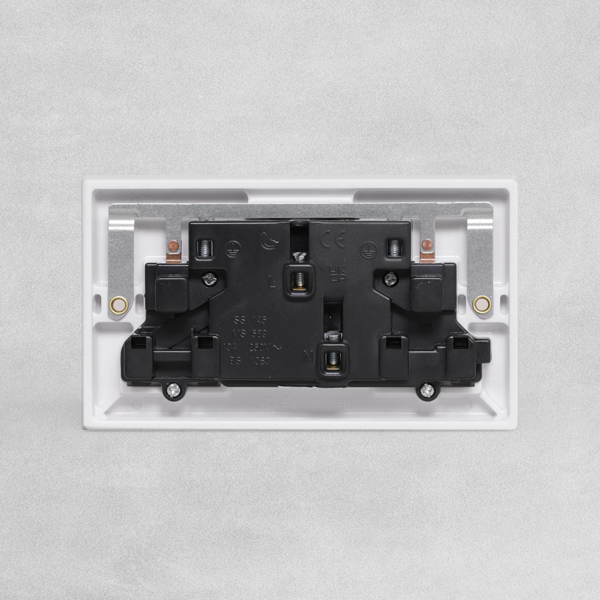 Volex Electrical Double Socket Switch